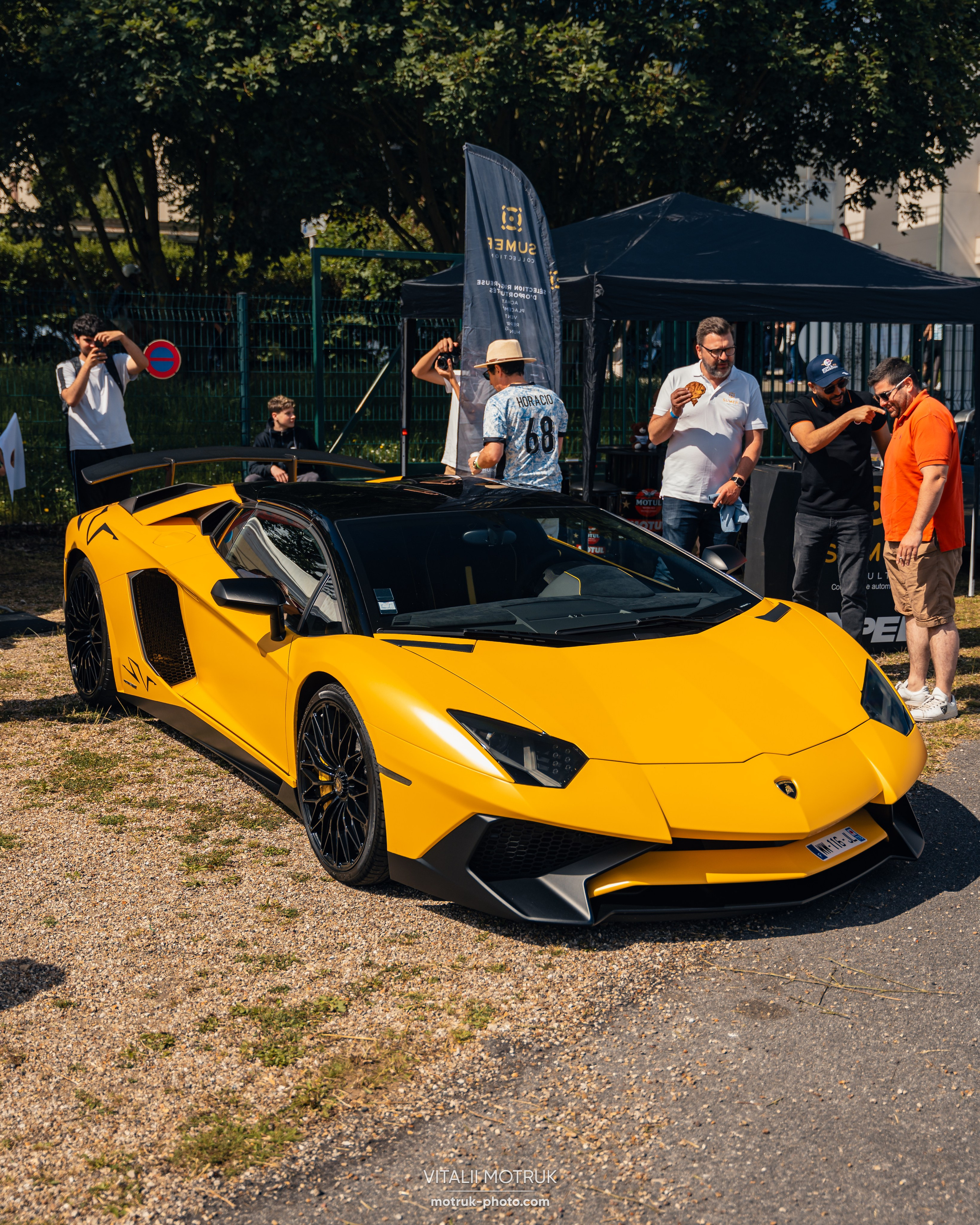 Cars and Coffee 23 juin 2024. Photographe de voitures à Paris — Vitalii Motruk
