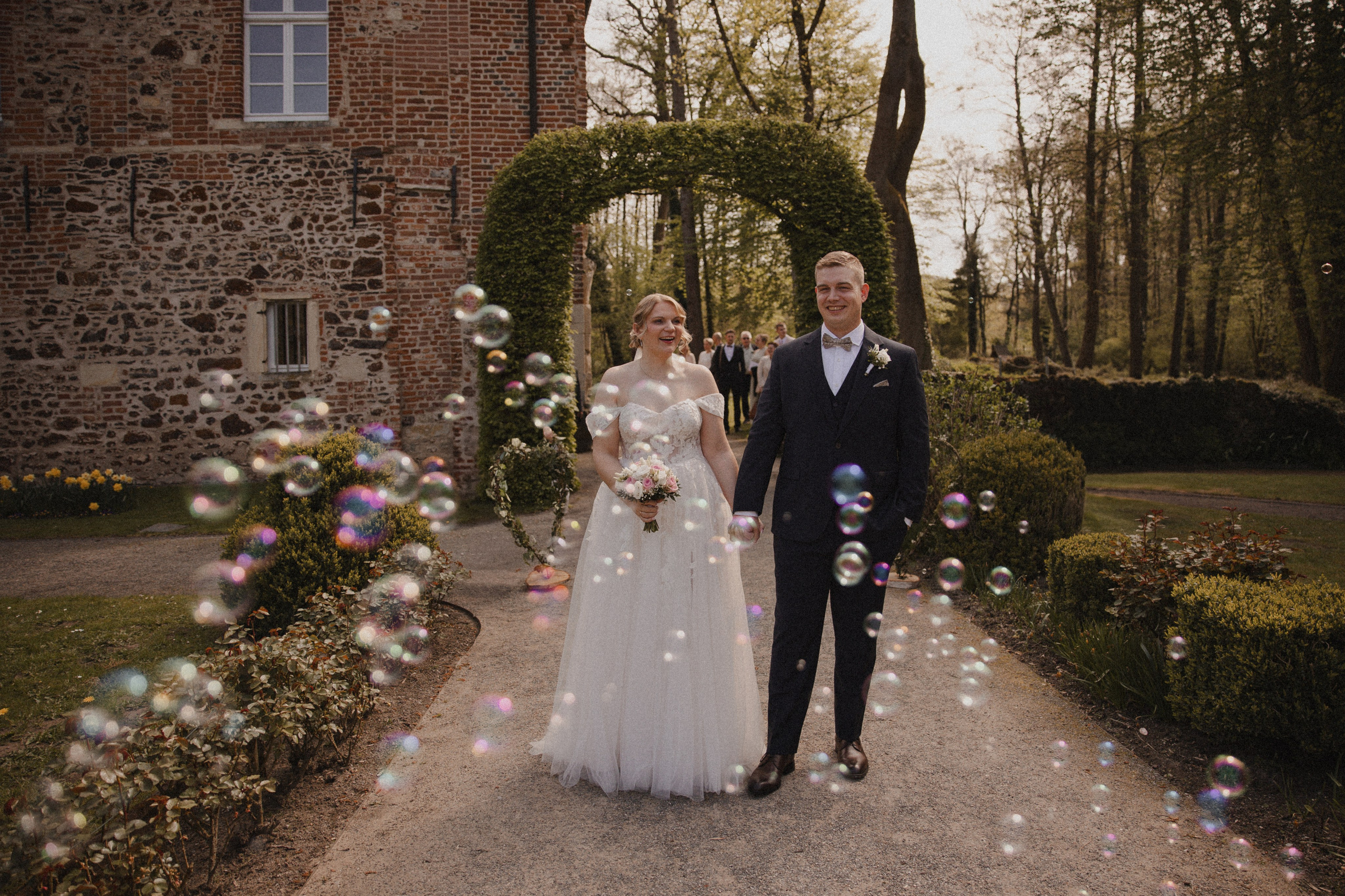 Lorena & Jan l Schloss Sythen. Hochzeitsfotografin Bochum | Halyna Reiche Fotografie NRW