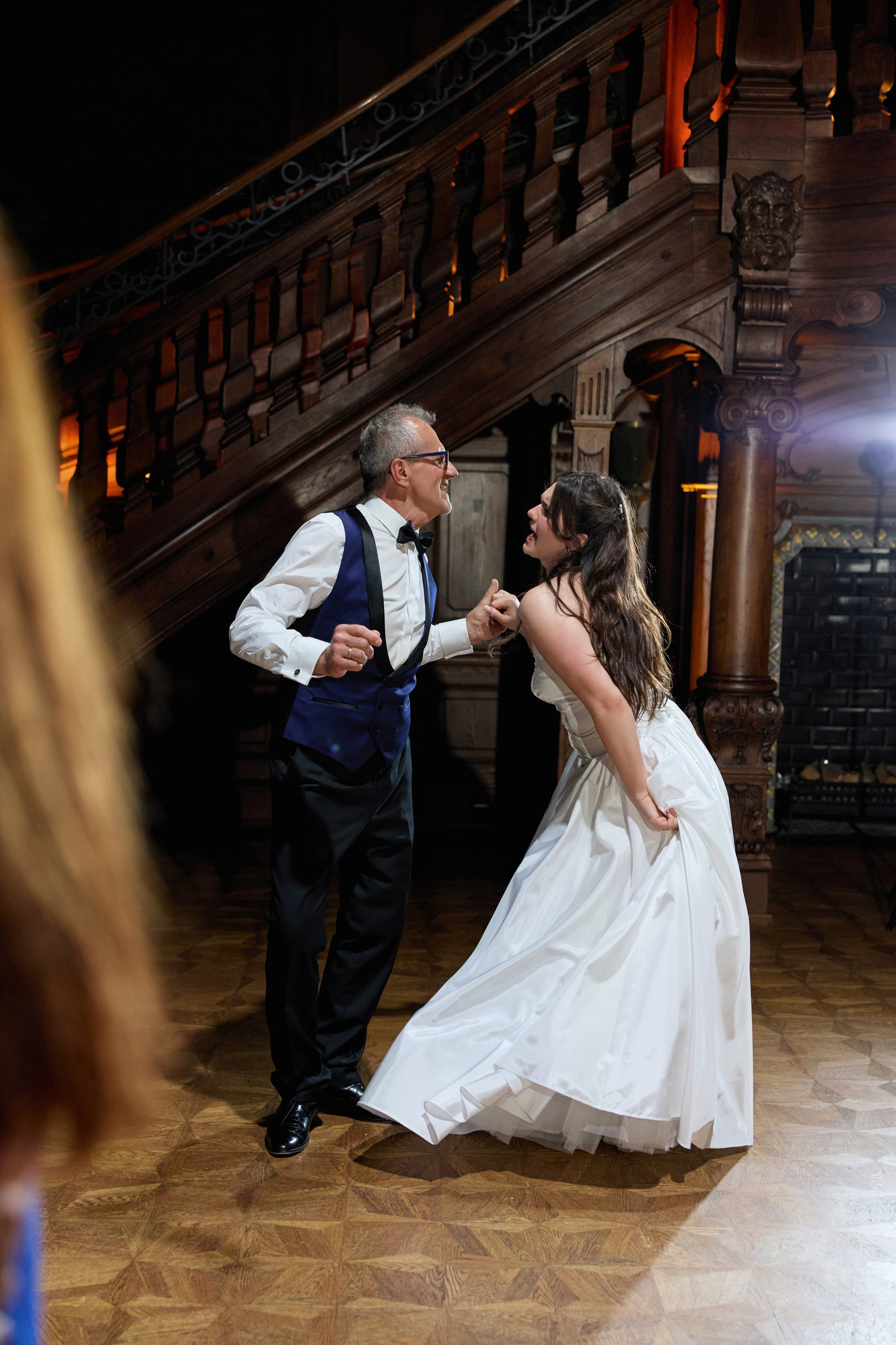 Wiktoria & Kacper. Pałac Goetz. Fotograf ślubny i rodzinny w Krakowie Yana Klymova