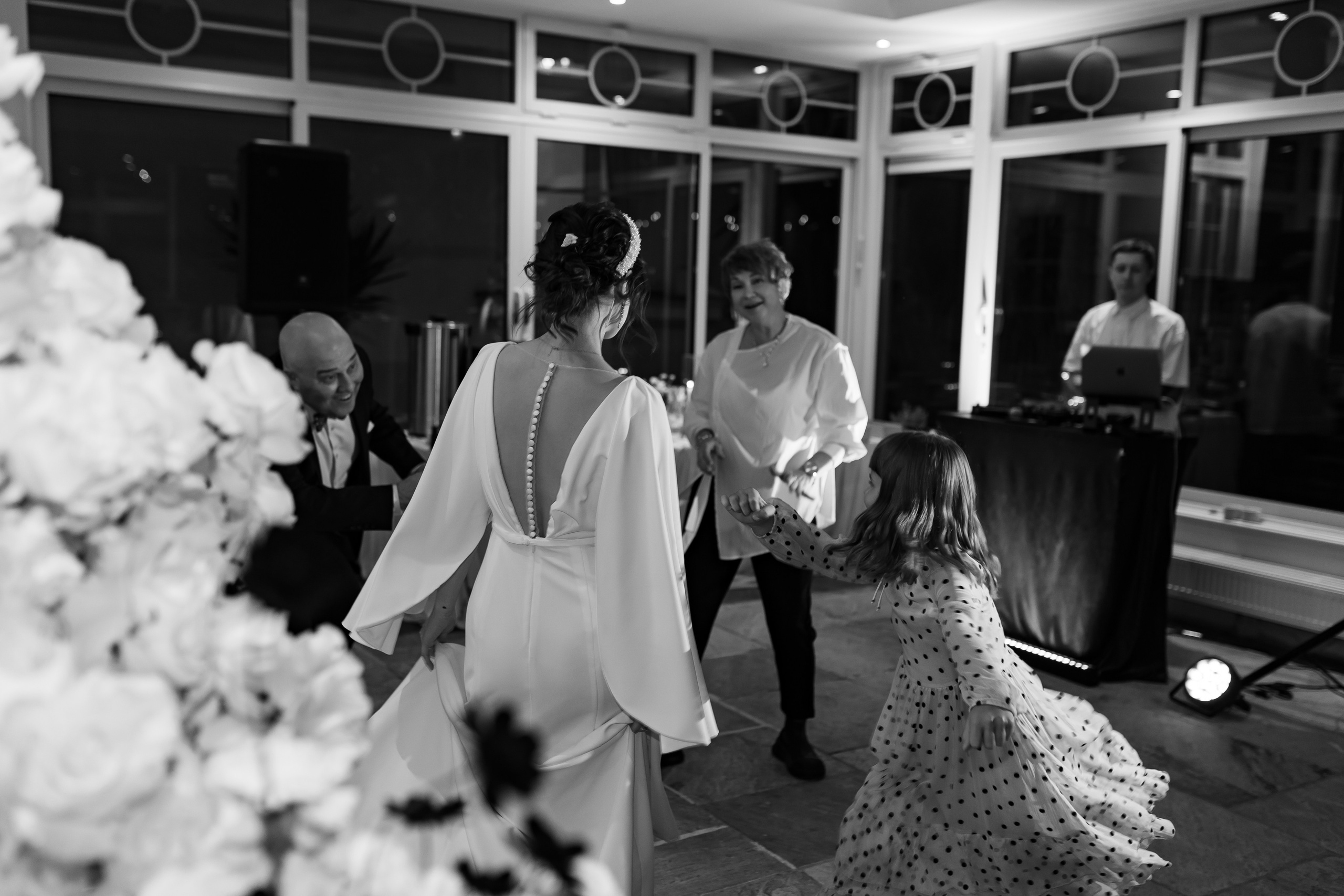 Maria & Serhiy. Dwor Sierakow. 25.09.2024. Fotograf ślubny i rodzinny w Krakowie Yana Klymova