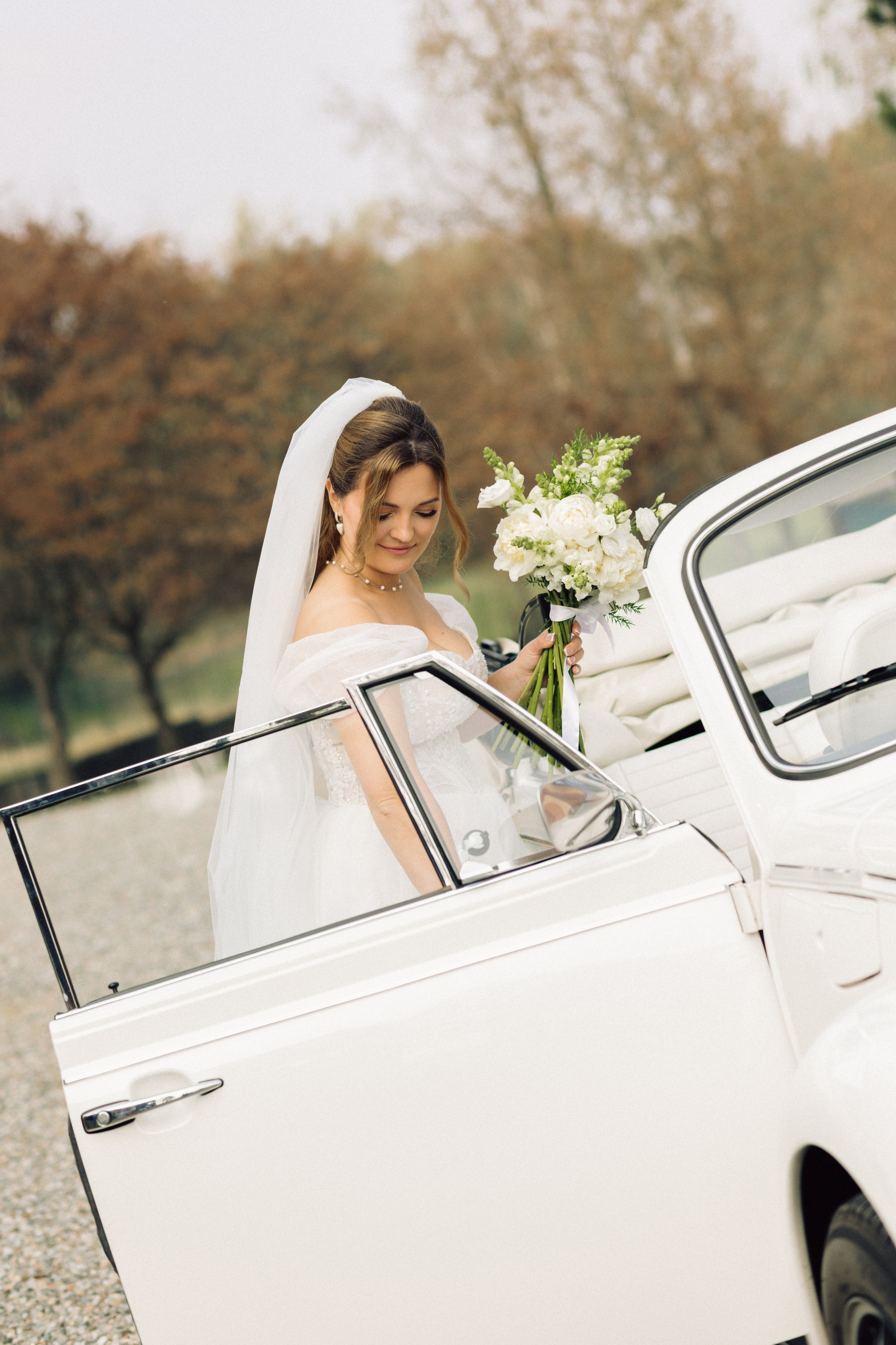 Autumn Wedding in the Vineyards of Piedmont, Italy — Kristina and Daniele. Liza Bizzaro — Italy Wedding, Love Story & Portrait Photographer in Milan, Turin, Piedmont and Across Italy