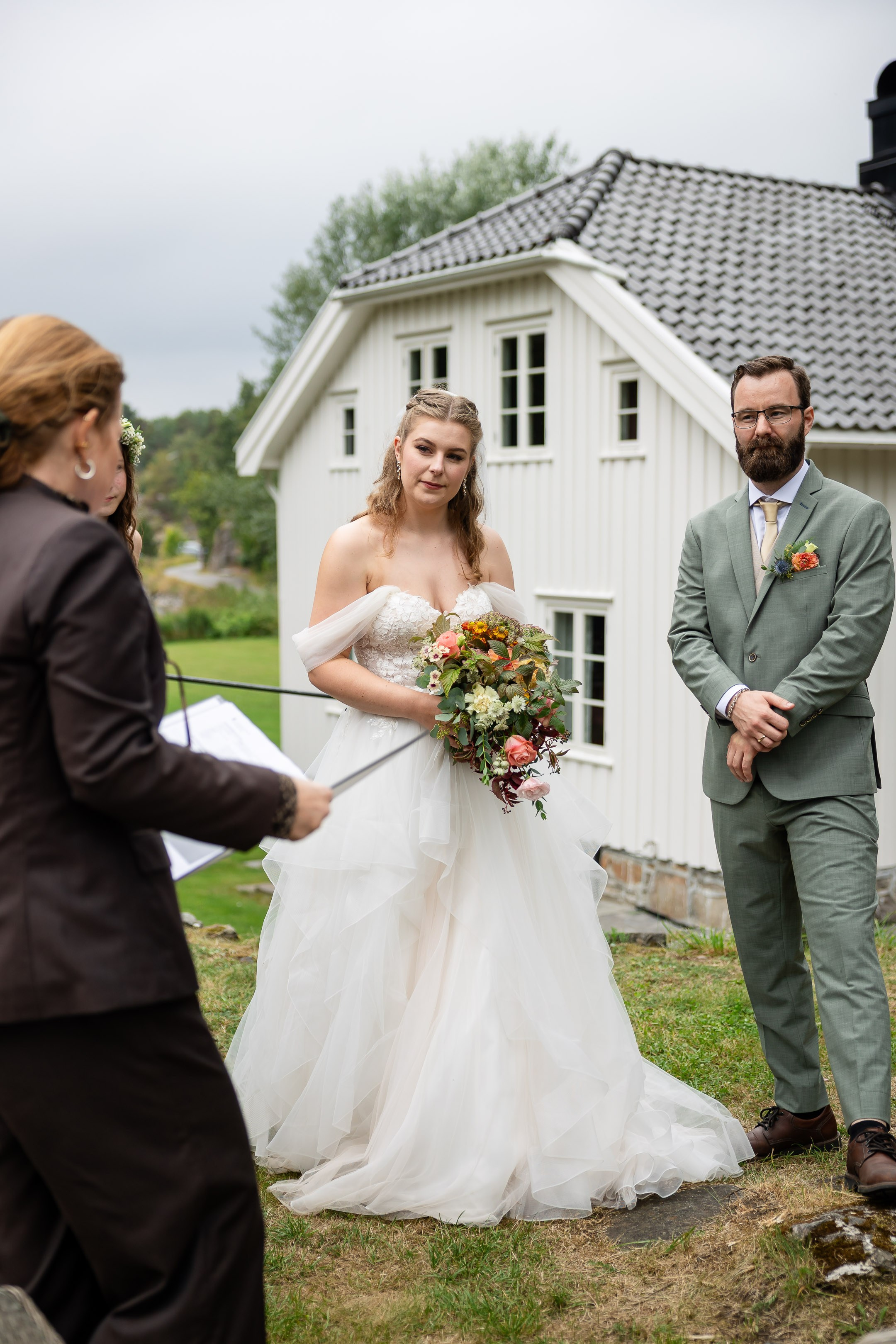 Bryllupsfotografering på Tromøya i Arendal. Bryllupsfotograf i Oslo og Rogaland — Meisal Media
