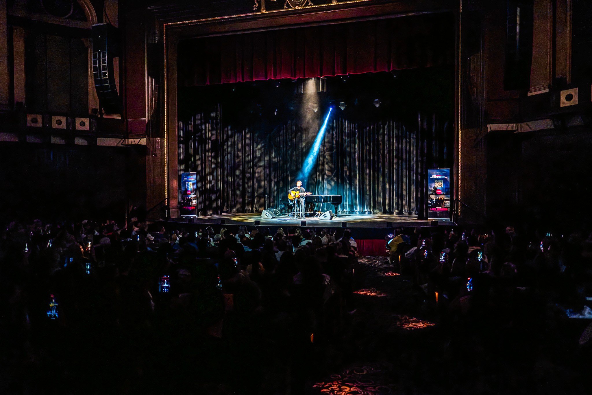 SLAVA VAKARCHUK / LOS ANGELES / 2025. Reportage concert portrait photography in the San Francisco Bay Area