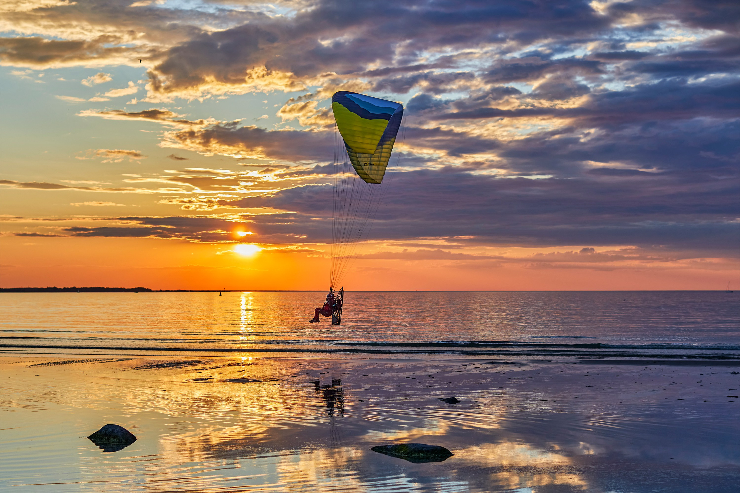 Paraglider. Baltic Coast.