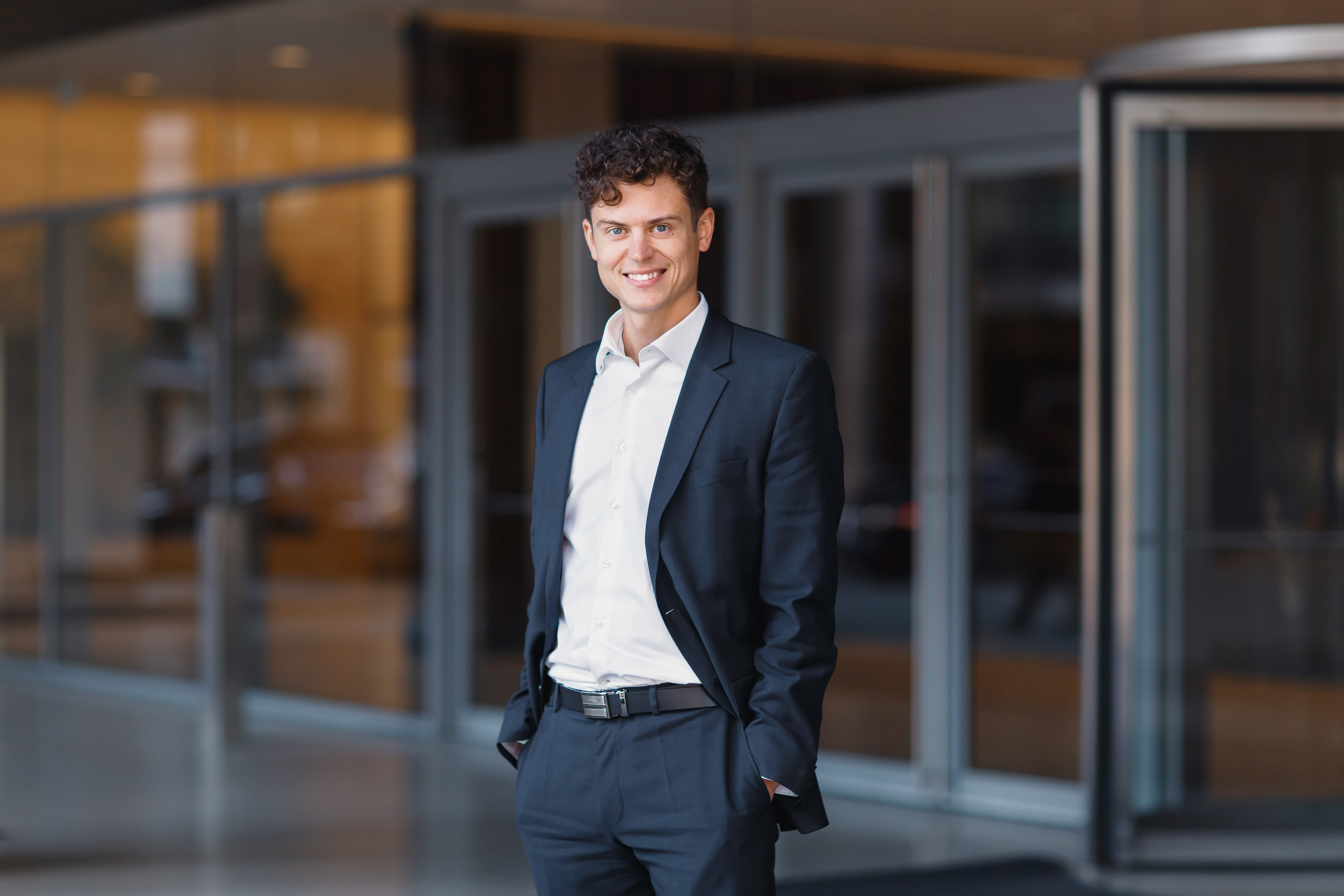 Portrait. Wedding family event photographer in Chicago Nick Yushevich