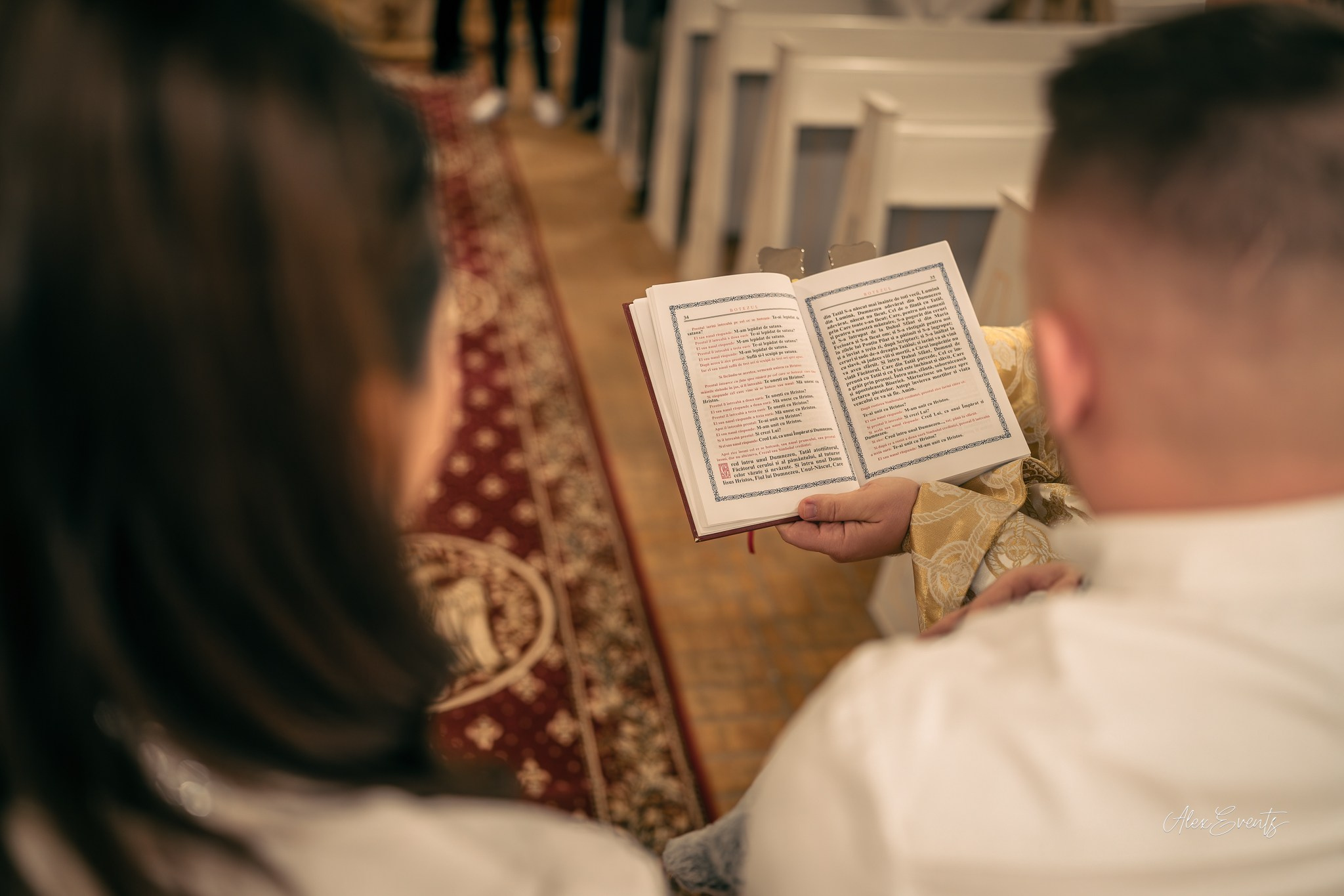 Botez romanesc autentic fotografiat la biserica romaneasca din Nykøbing Mors| Alex Events. AlexEvents Fotograf / Videograf de evenimente Danemarca DK Horsens, Arhus, Odense, Vejle.Nunta, botez, foto-studio