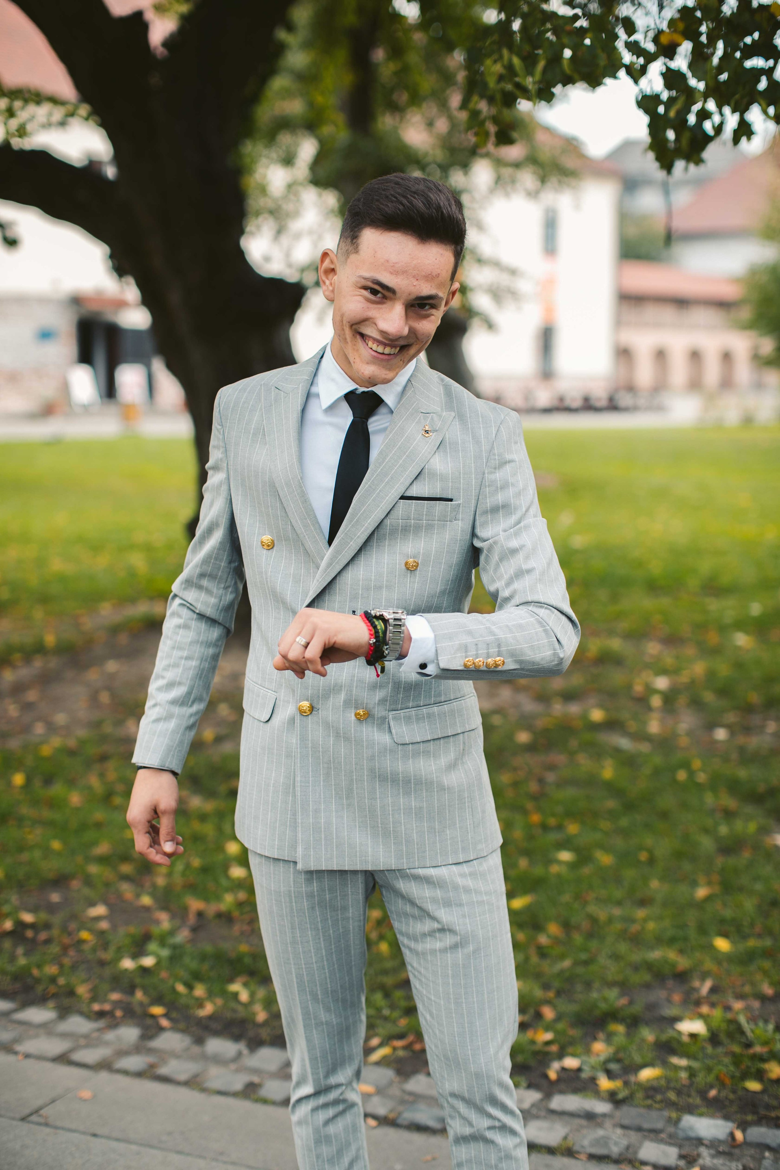 Majorat Alin. Contrast Studio