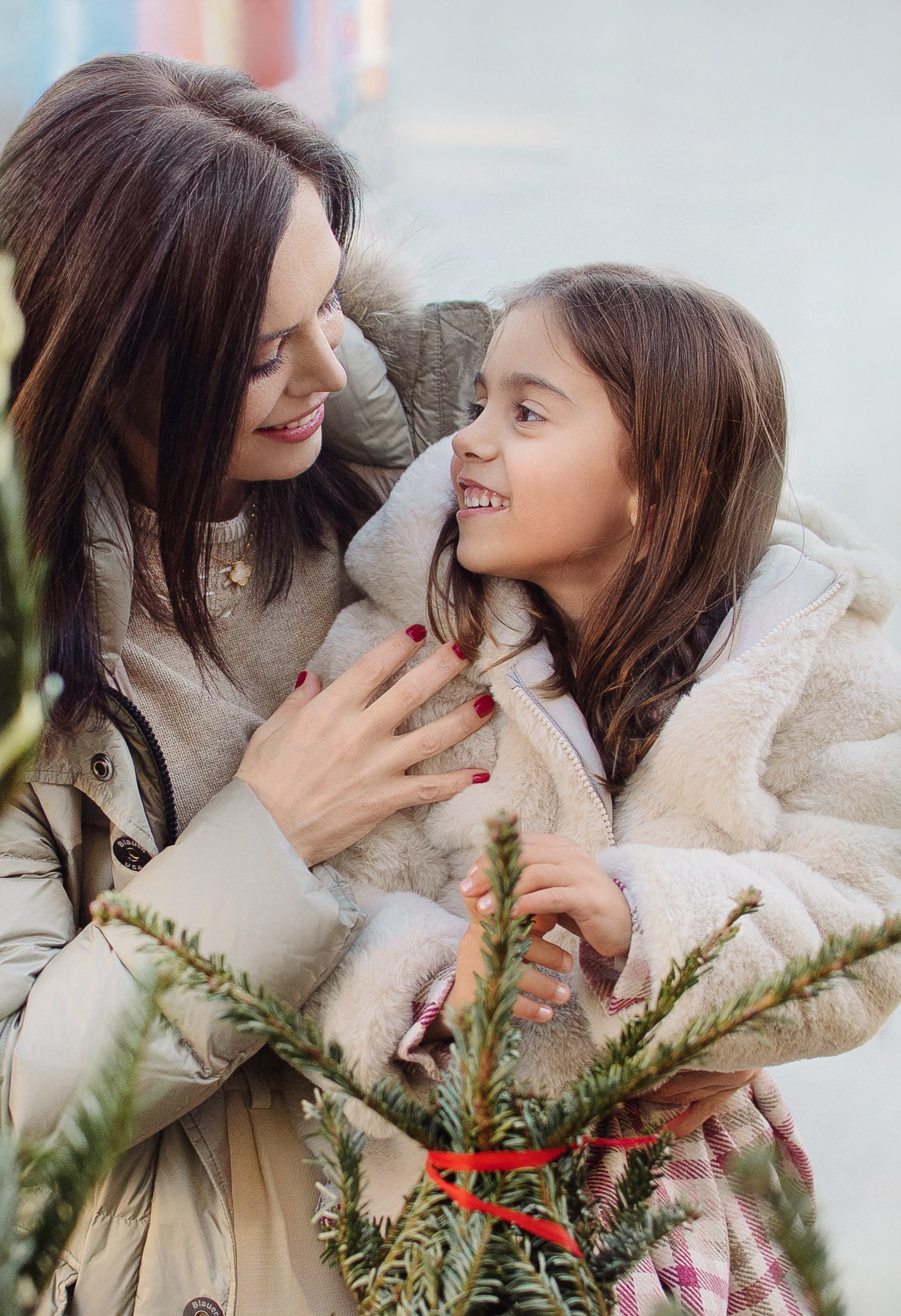 Mother and daughter. Www.iastakhova.com