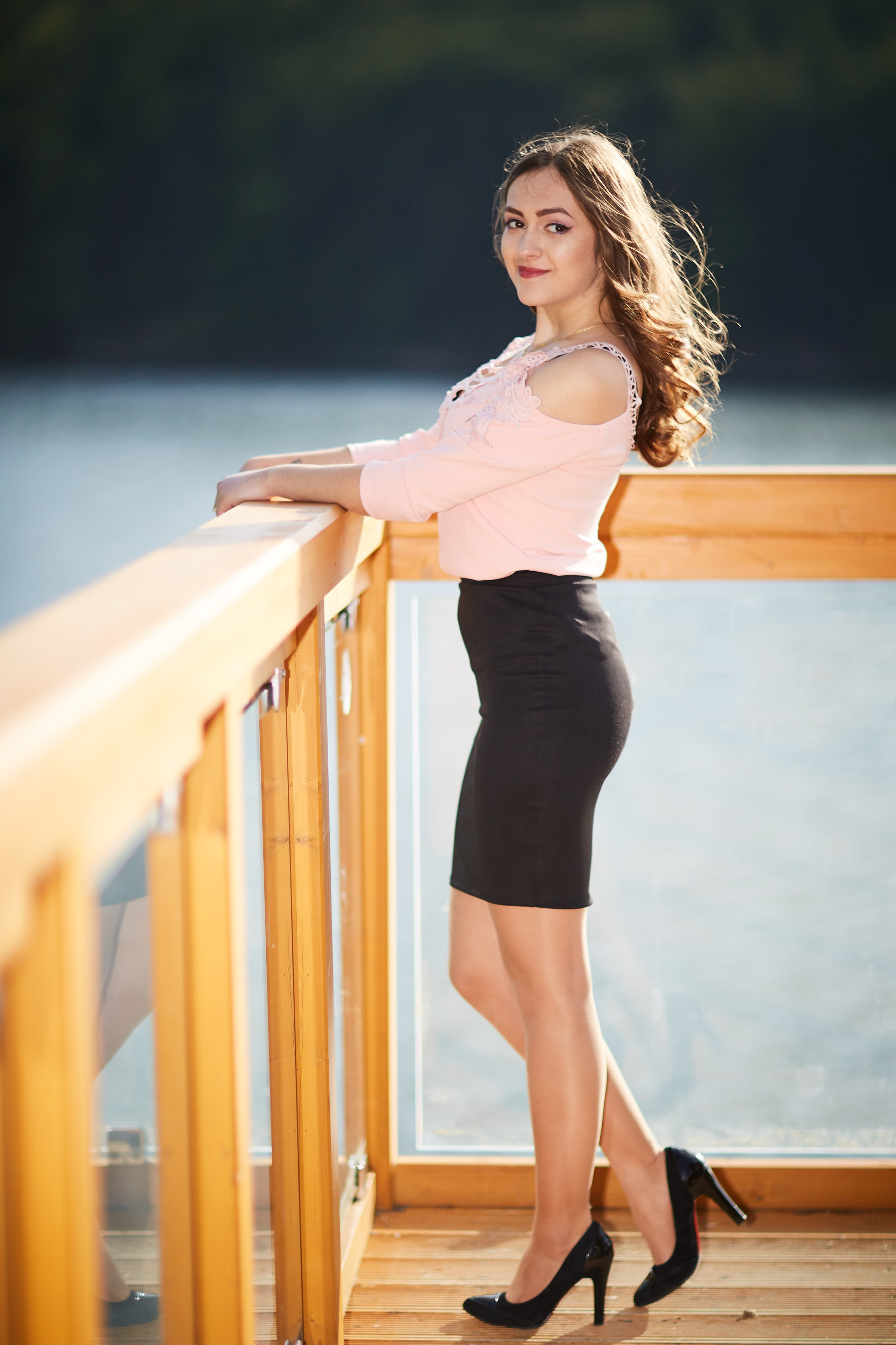 Portrete diverse — 2. Pagina principală