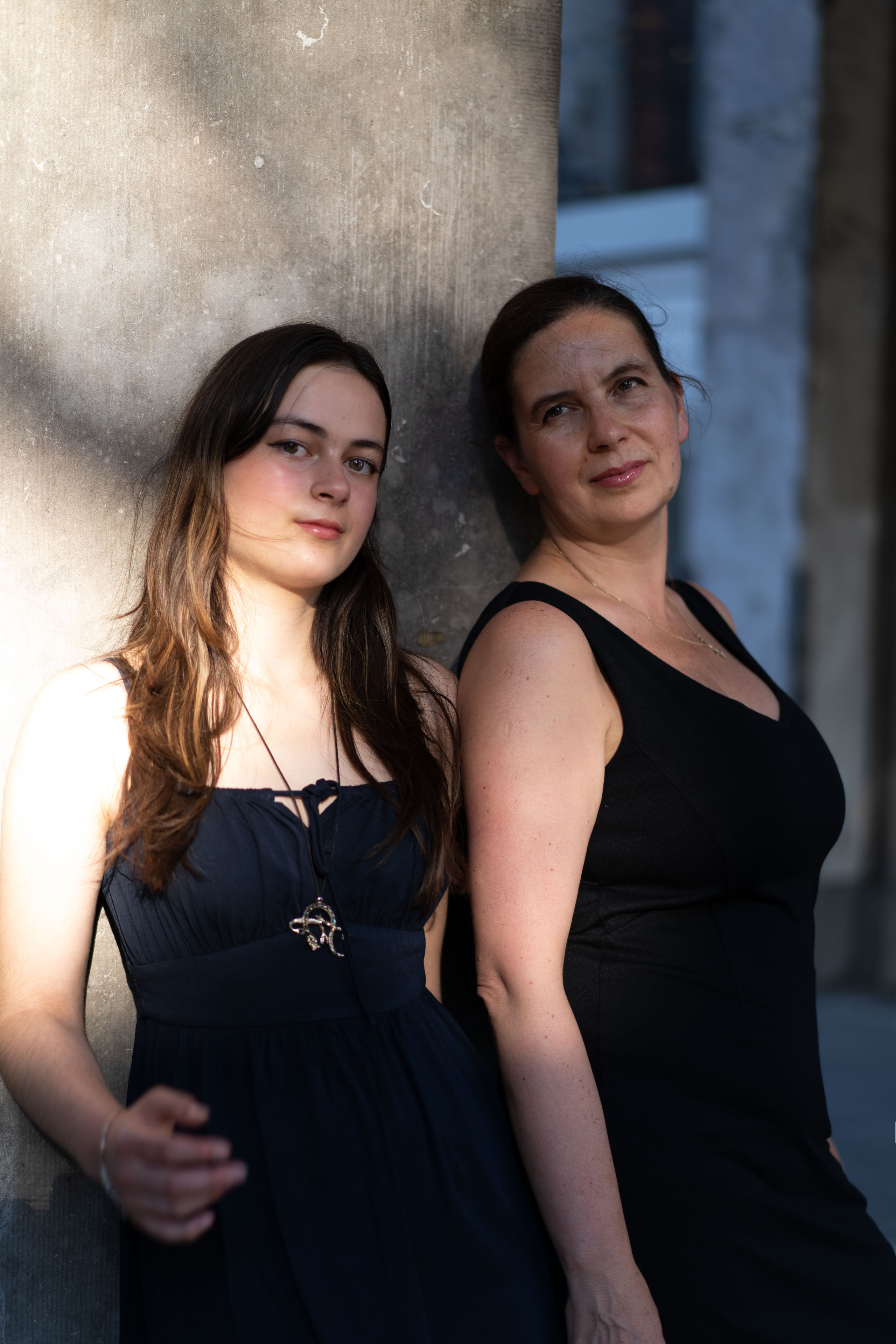 Olga & Juliette. Tatyana Van Hedent een fotograaf te Zele, Oost-Vlaanderen