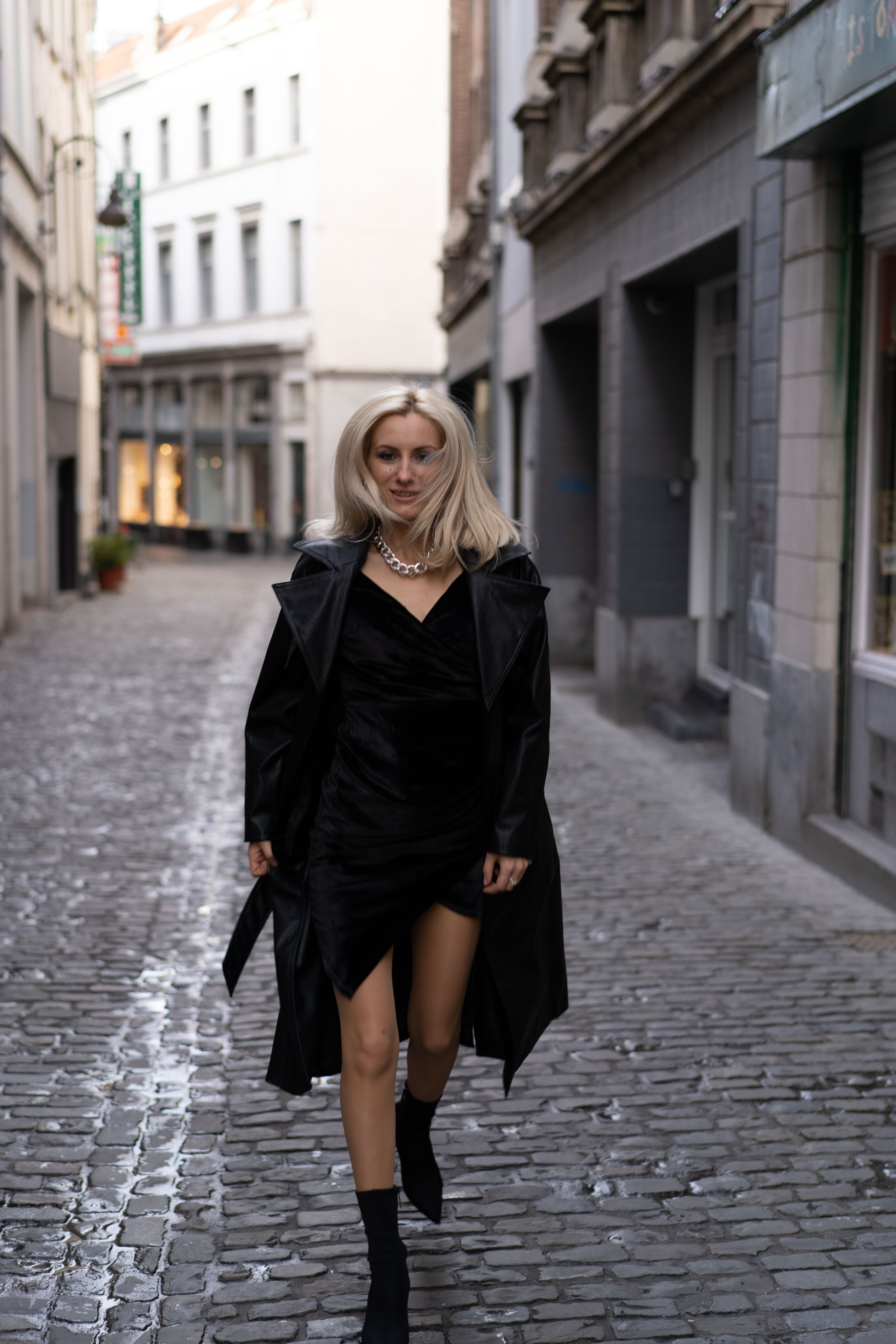 Julia / Brussel. Tatyana Van Hedent een fotograaf te Zele, Oost-Vlaanderen