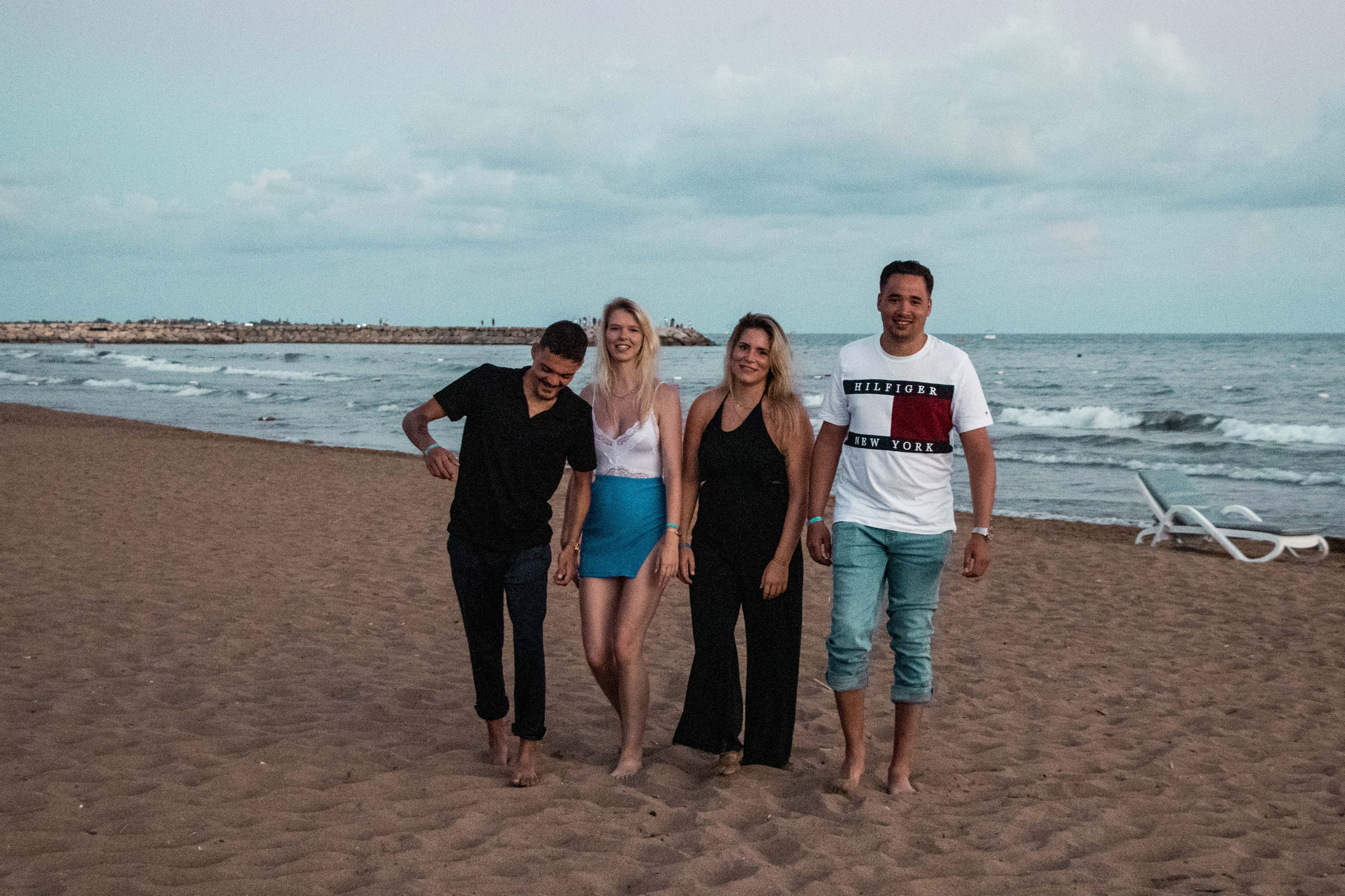 Friends. Tatyana Van Hedent een fotograaf te Zele, Oost-Vlaanderen