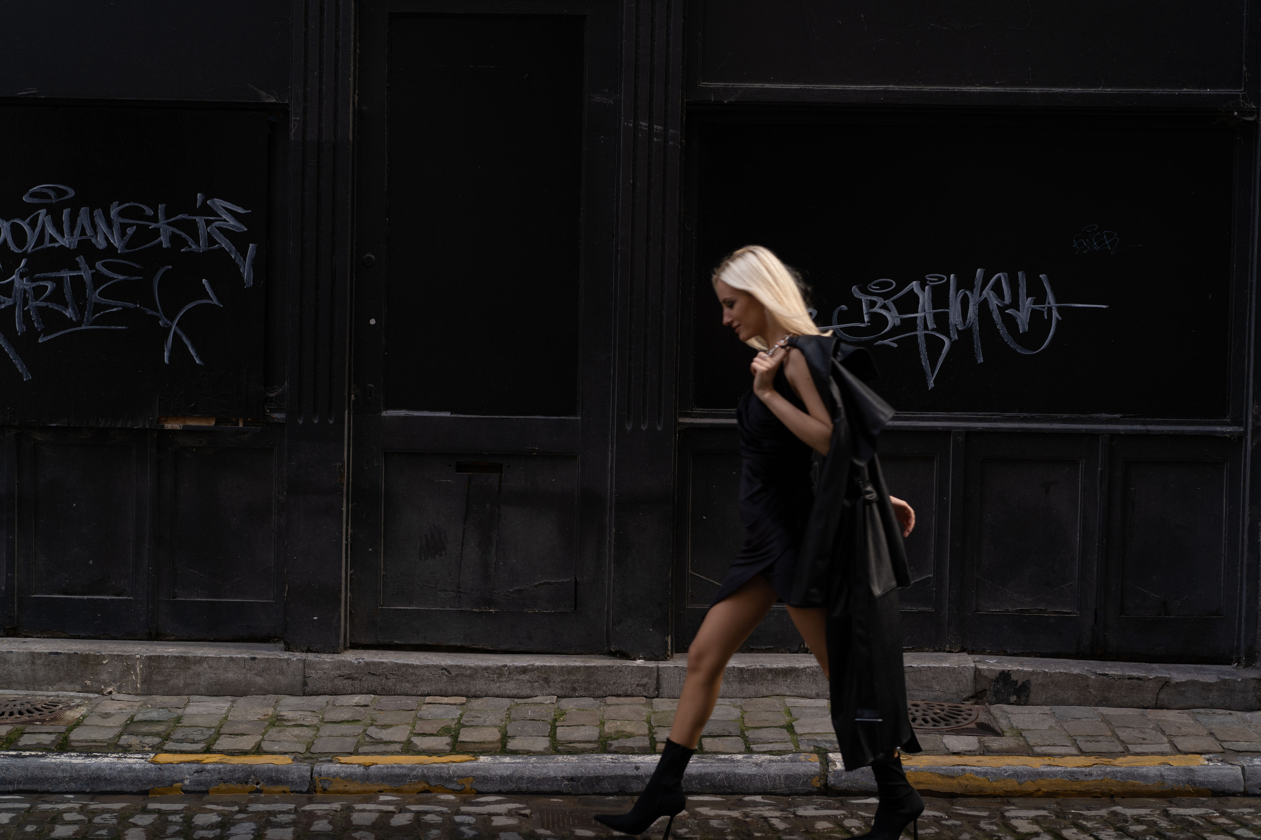 Julia / Brussel. Tatyana Van Hedent een fotograaf te Zele, Oost-Vlaanderen