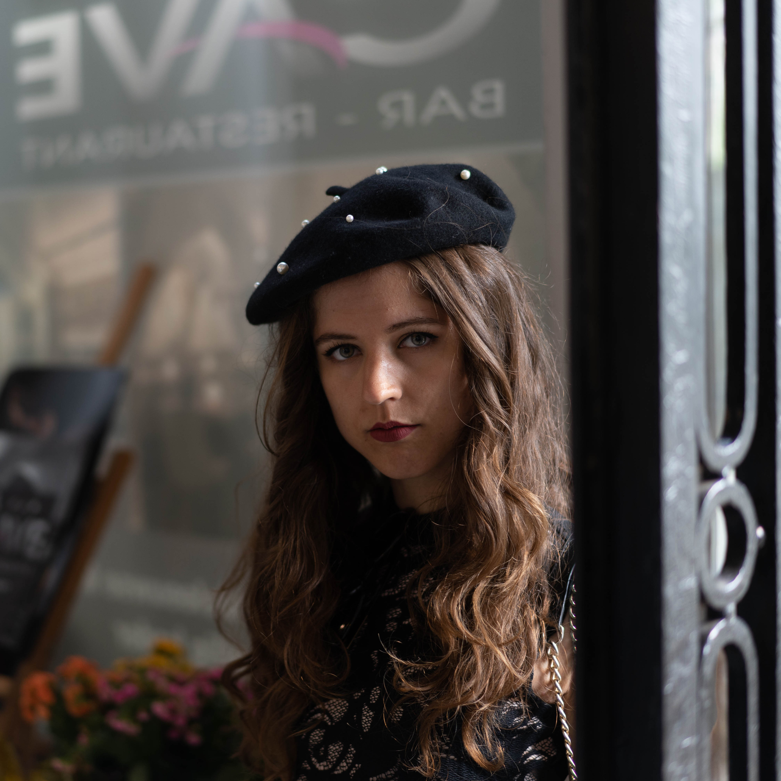 Little black dress / Gent. Tatyana Van Hedent een fotograaf te Zele, Oost-Vlaanderen