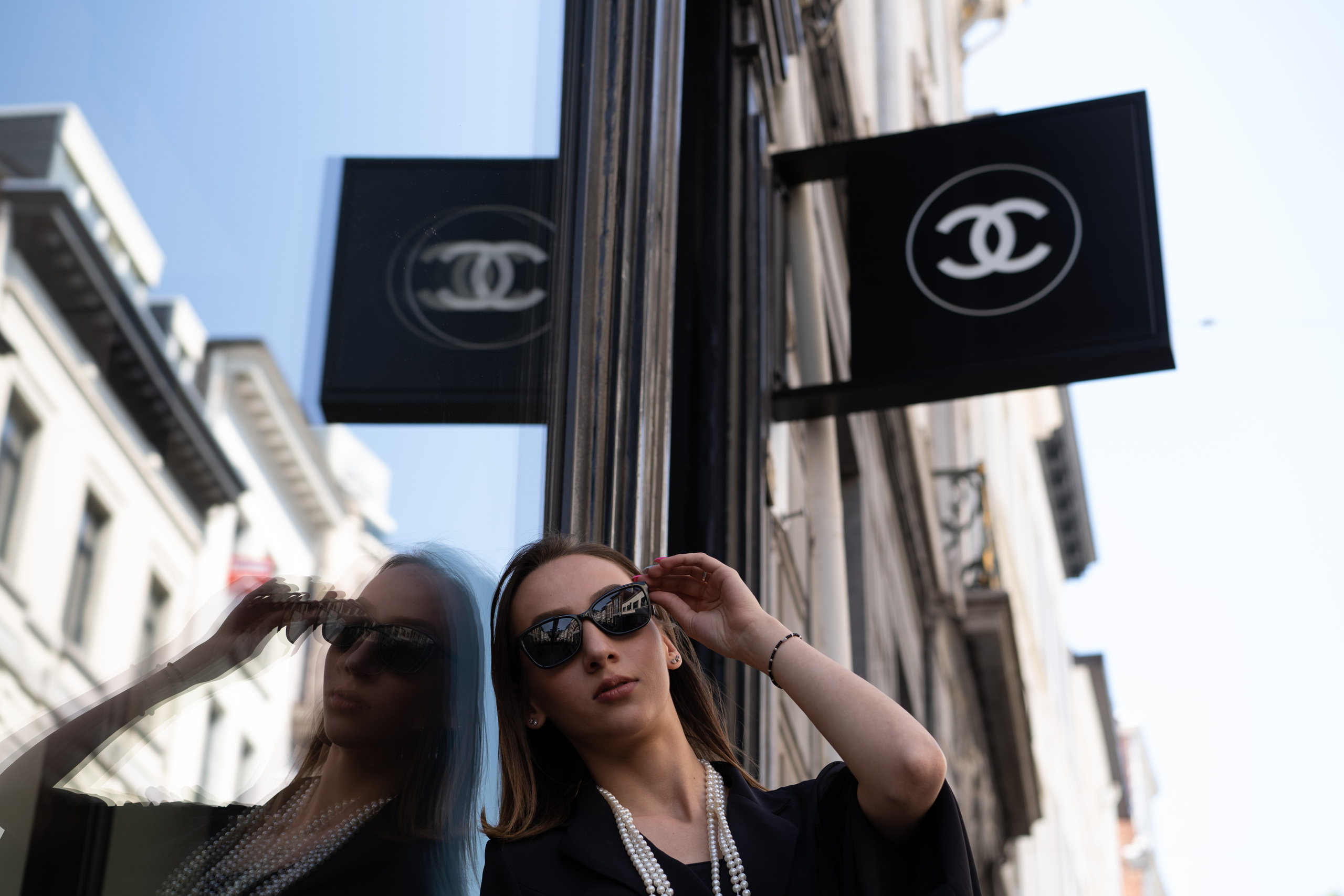 Little black dress / Antwerp. Tatyana Van Hedent een fotograaf te Zele, Oost-Vlaanderen