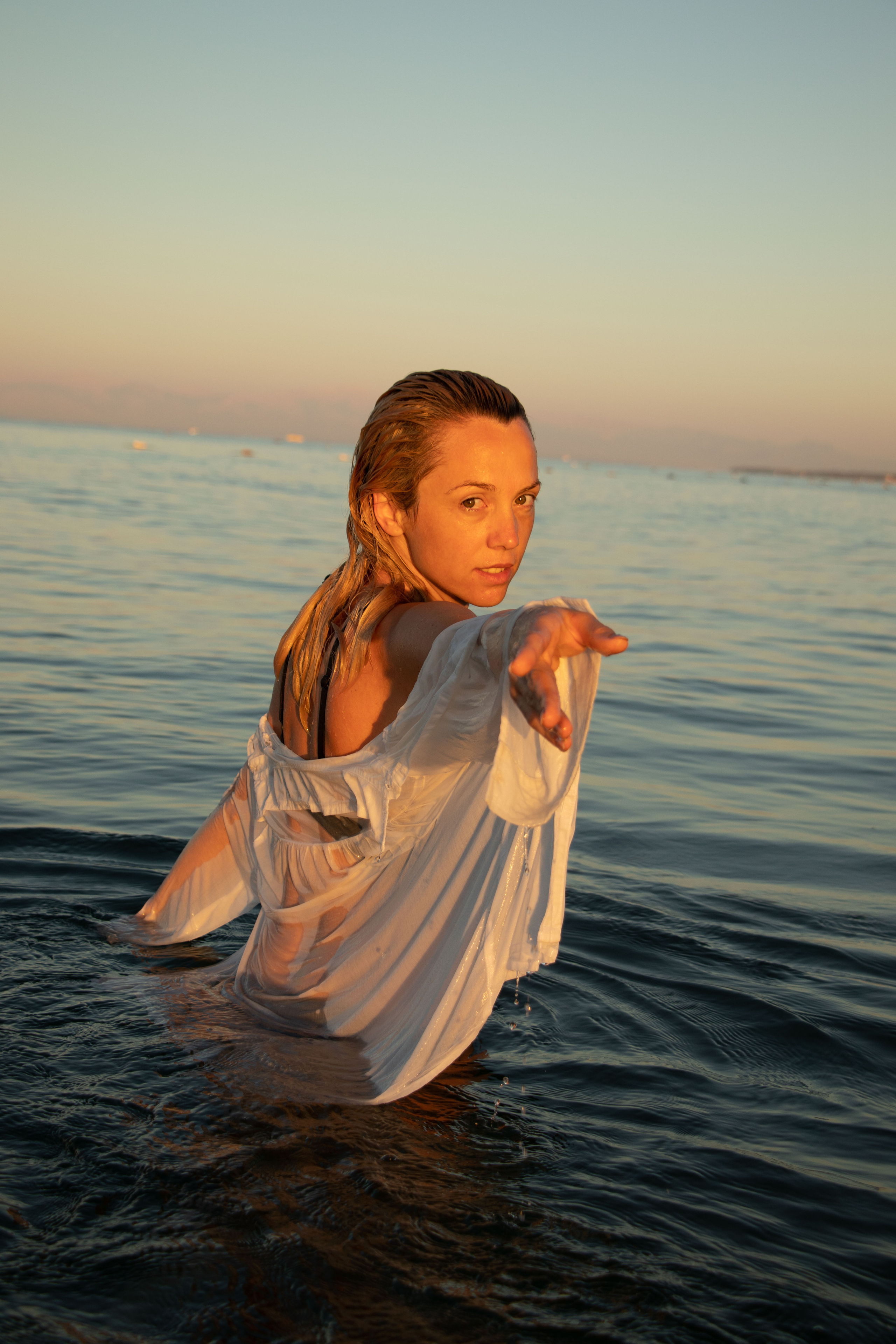 Beach photoshoot. Tatyana Van Hedent een fotograaf te Zele, Oost-Vlaanderen