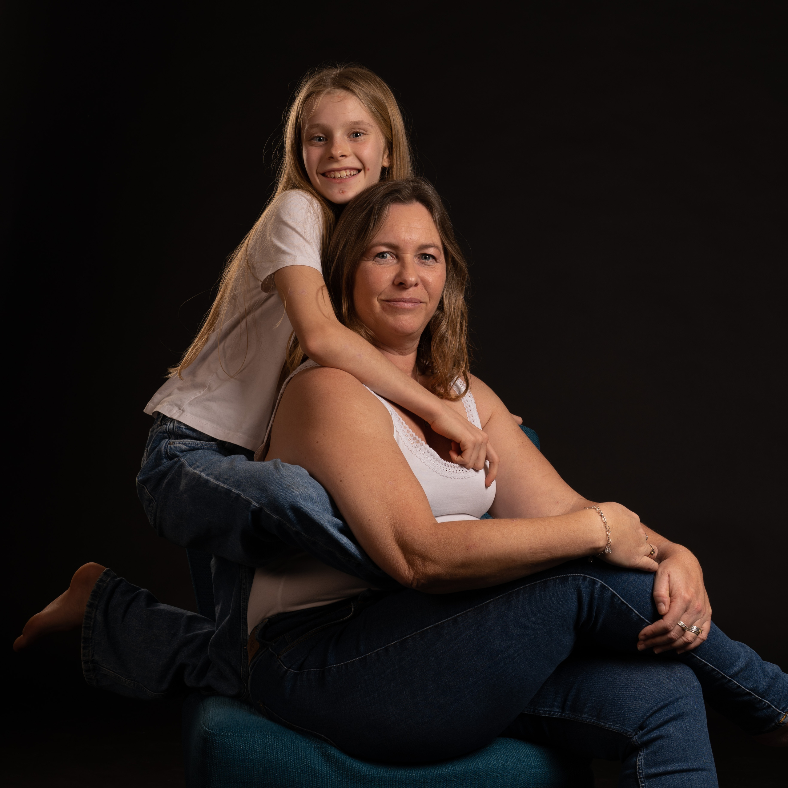 Tanja & Leandra. Tatyana Van Hedent een fotograaf te Zele, Oost-Vlaanderen