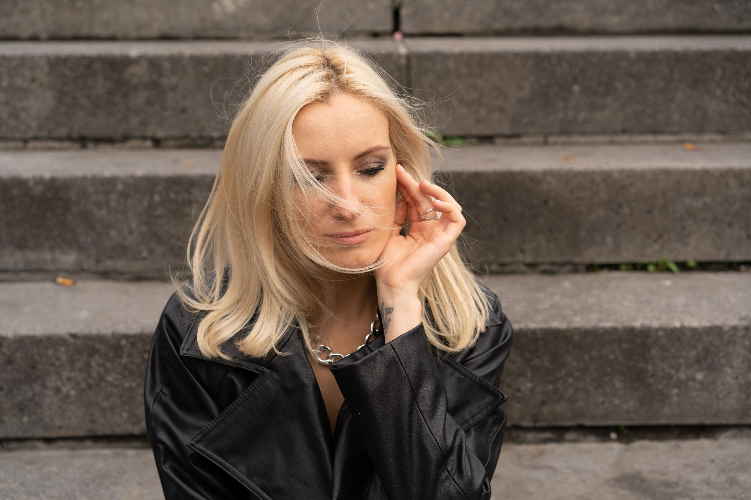 Julia / Brussel. Tatyana Van Hedent een fotograaf te Zele, Oost-Vlaanderen