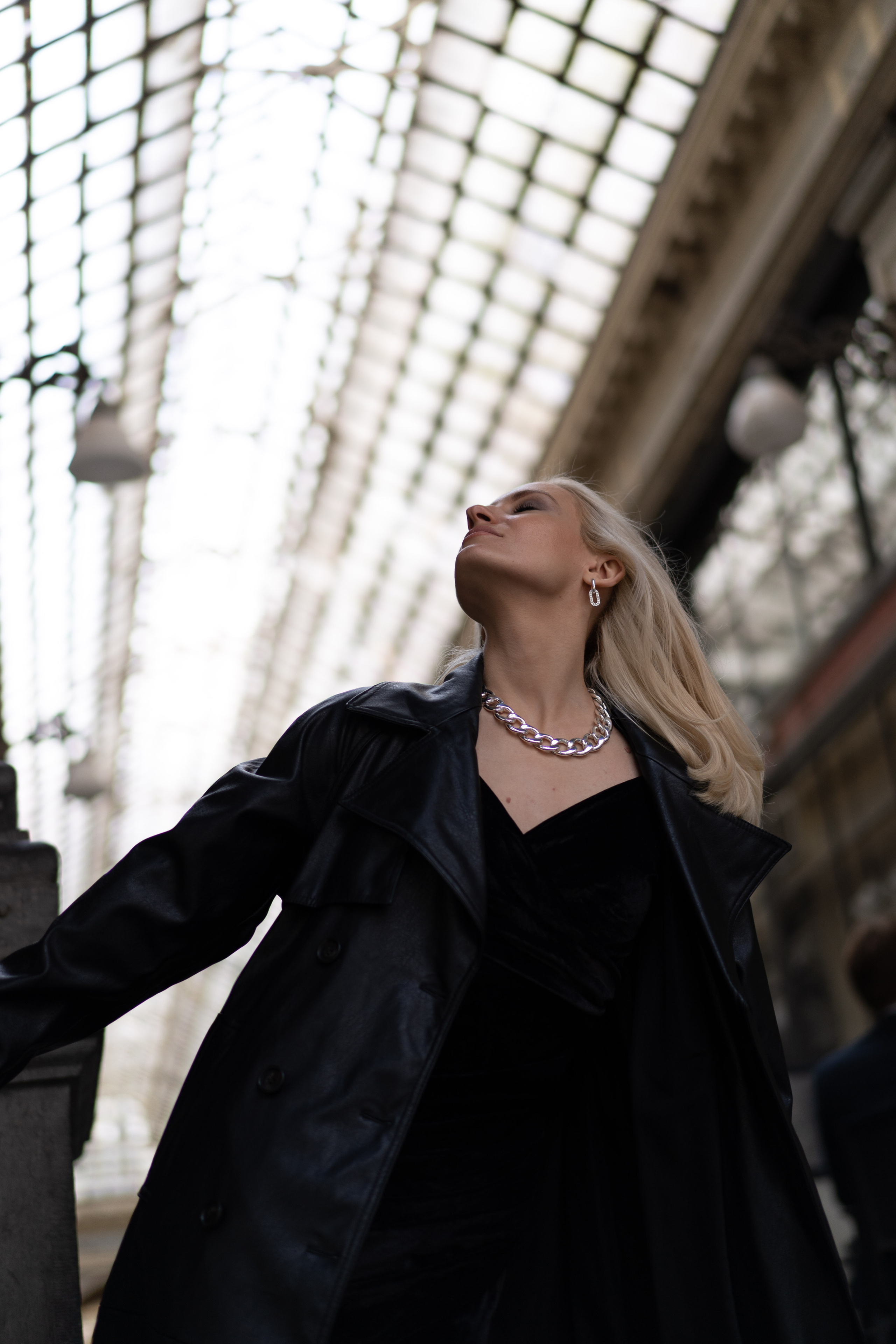 Little black dress / Brussel. Tatyana Van Hedent een fotograaf te Zele, Oost-Vlaanderen