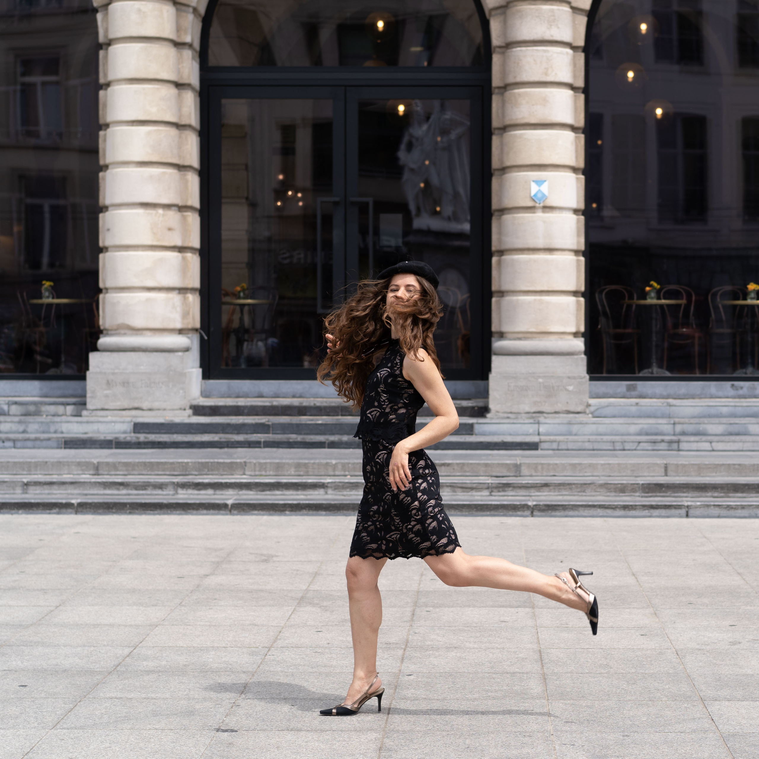 Little black dress / Gent. Tatyana Van Hedent een fotograaf te Zele, Oost-Vlaanderen