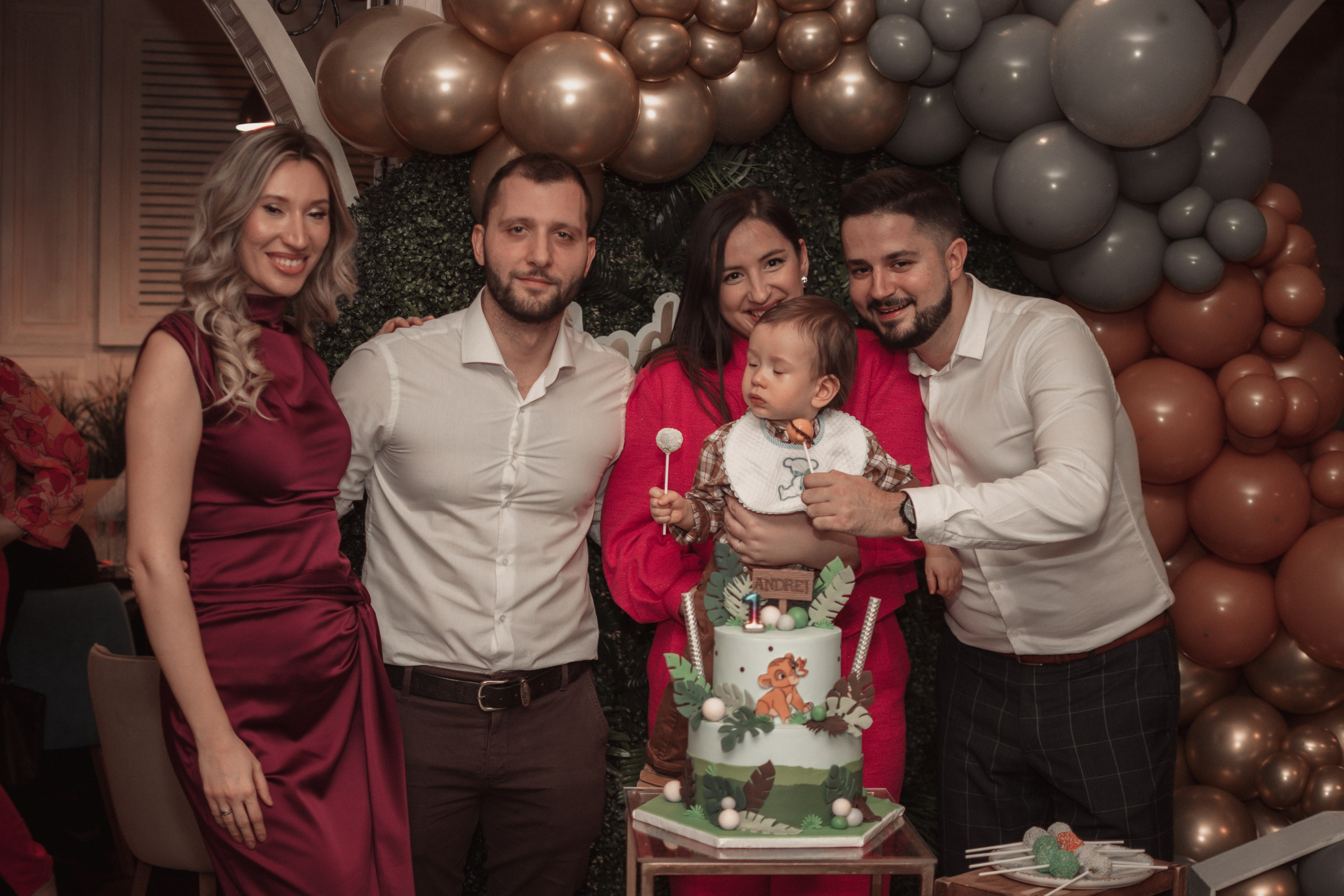 Andrej, krštenje i rođendan. BambinaaPhotography
