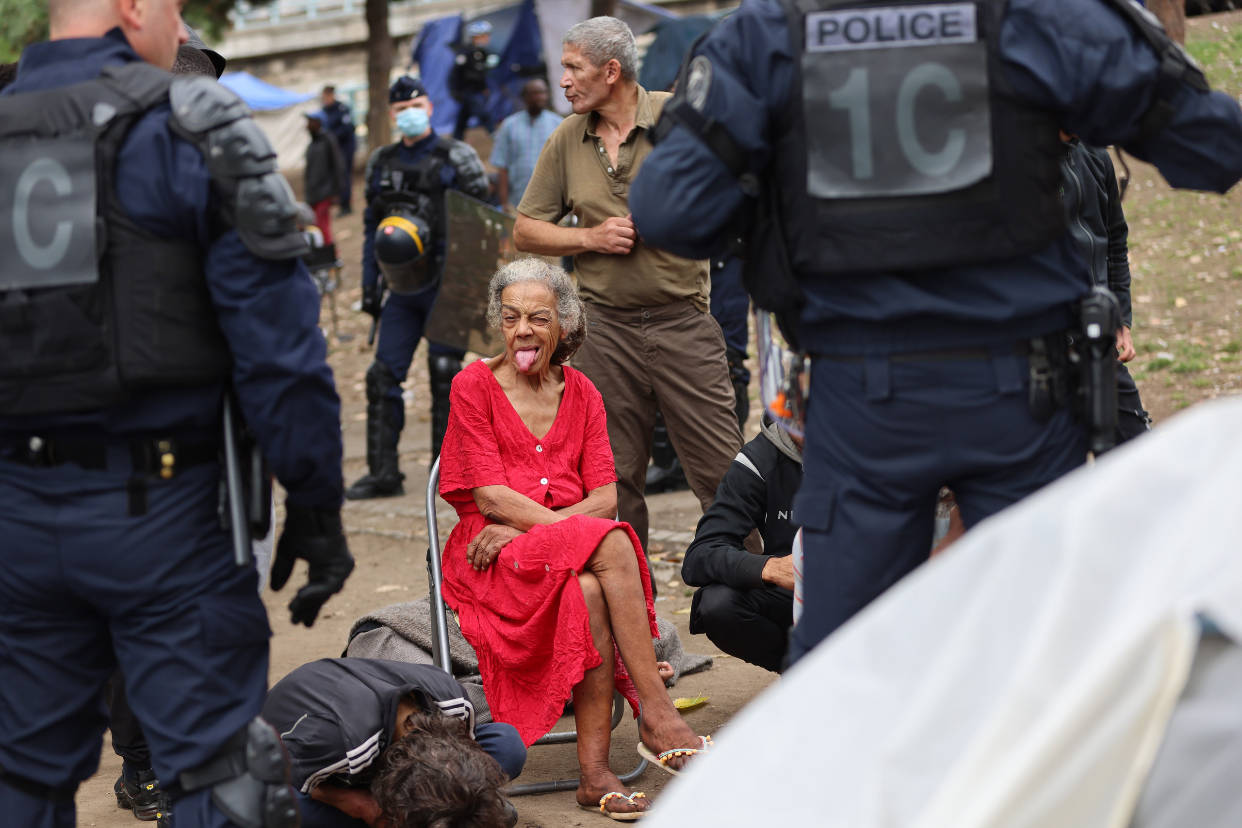 ANTI CRACK. Natalia Bogdanovska. Films et photographie corporate en France