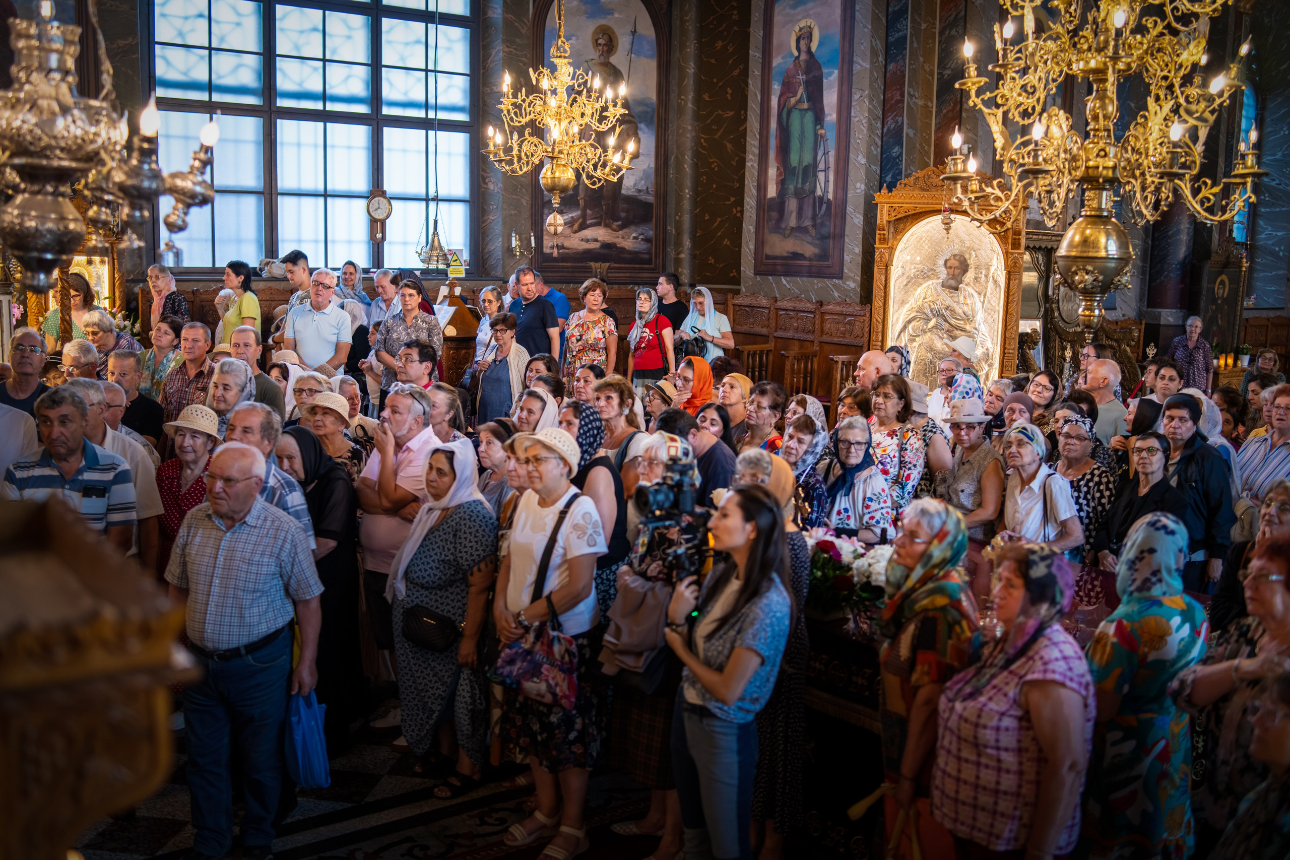 Hram Biserica Sfânta Vineri din Ploiești. Mihai Alexandra Events