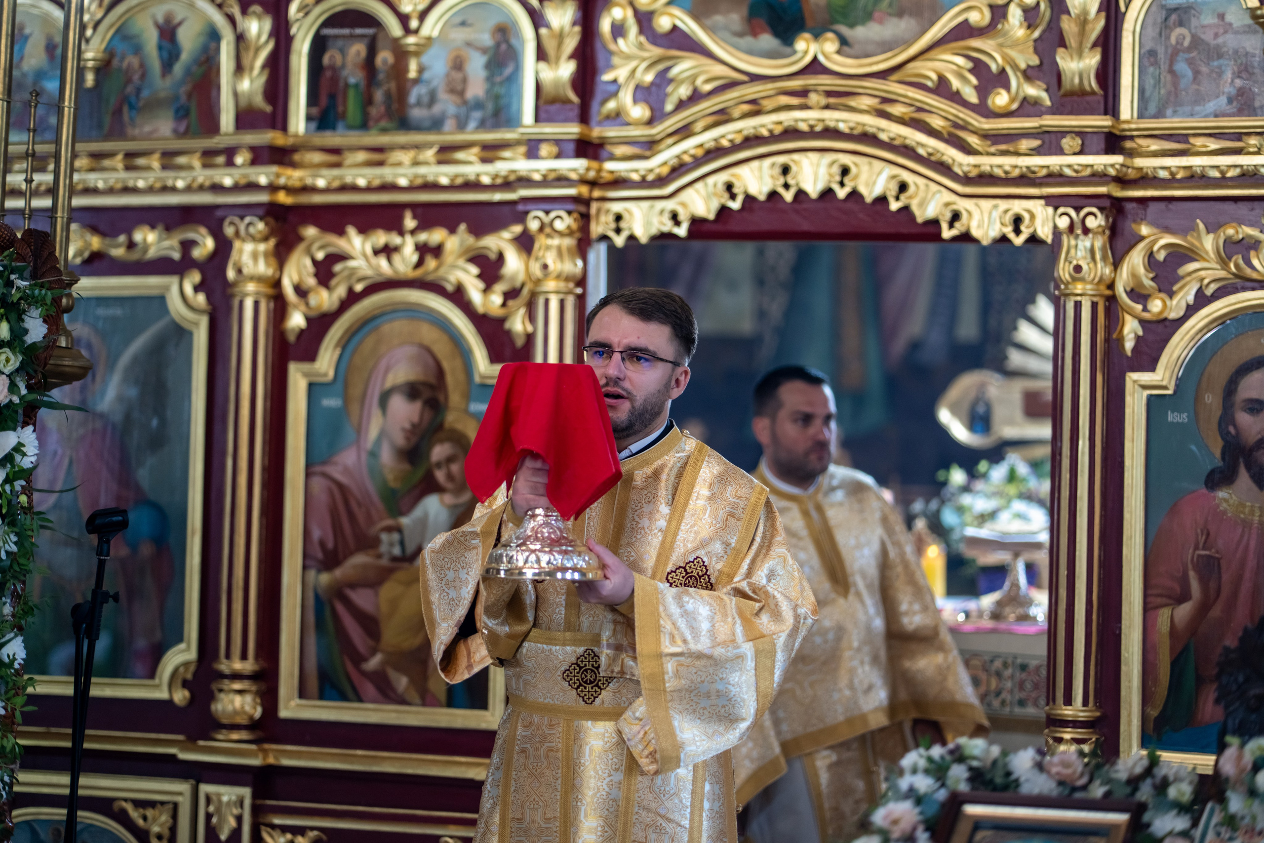 Sfințire Parohia Prăjani