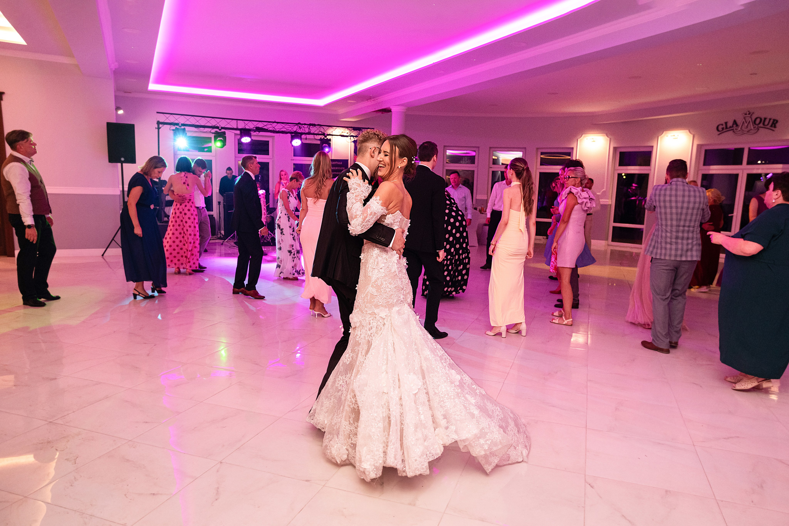 Martyna & Jakub. VideofotKA.pl