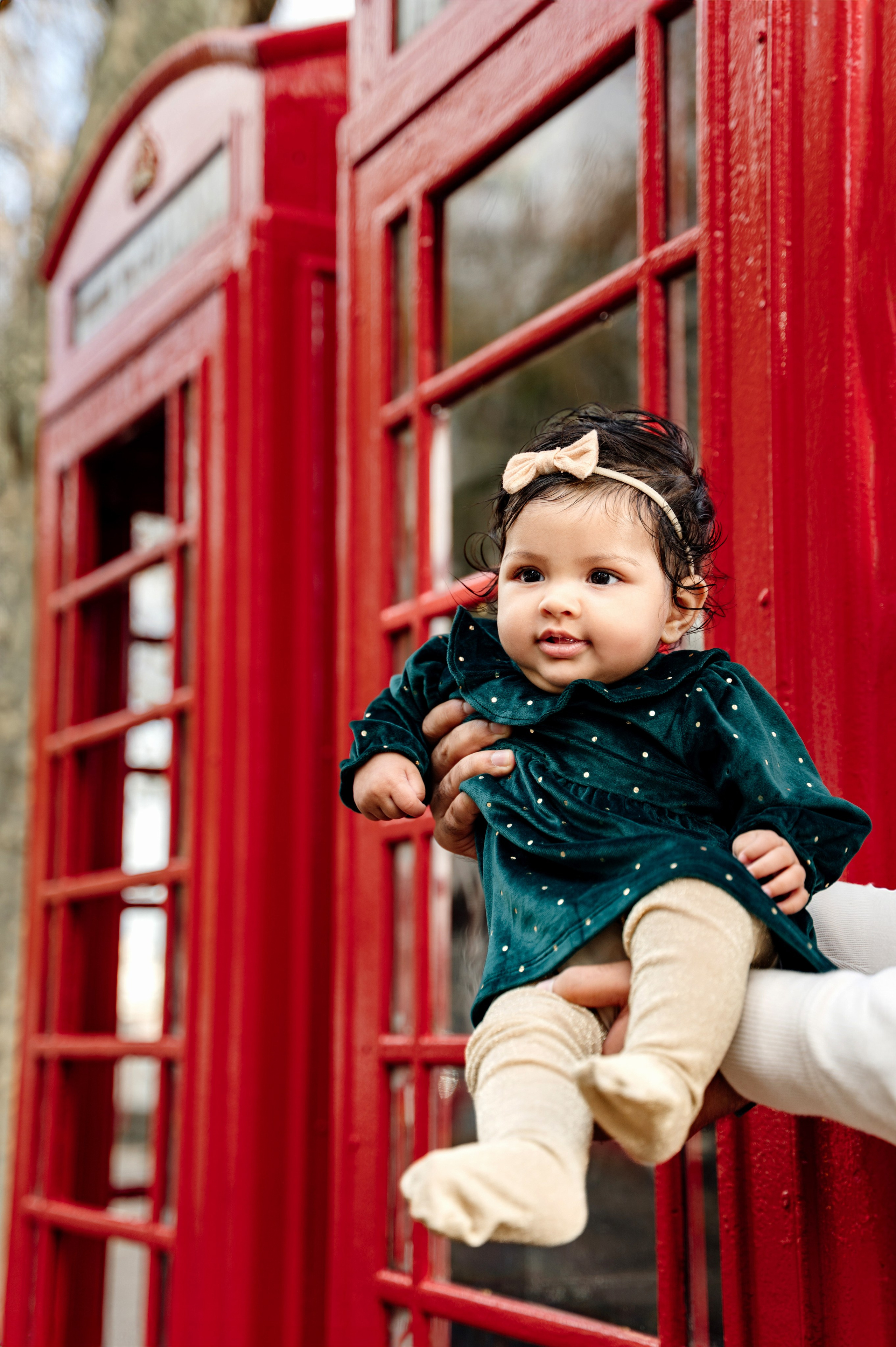 Westminster Kevin&Trisha with baby. FAMILY AND WEDDING PHOTOGRAPHER IN LONDON MARINA RIVA