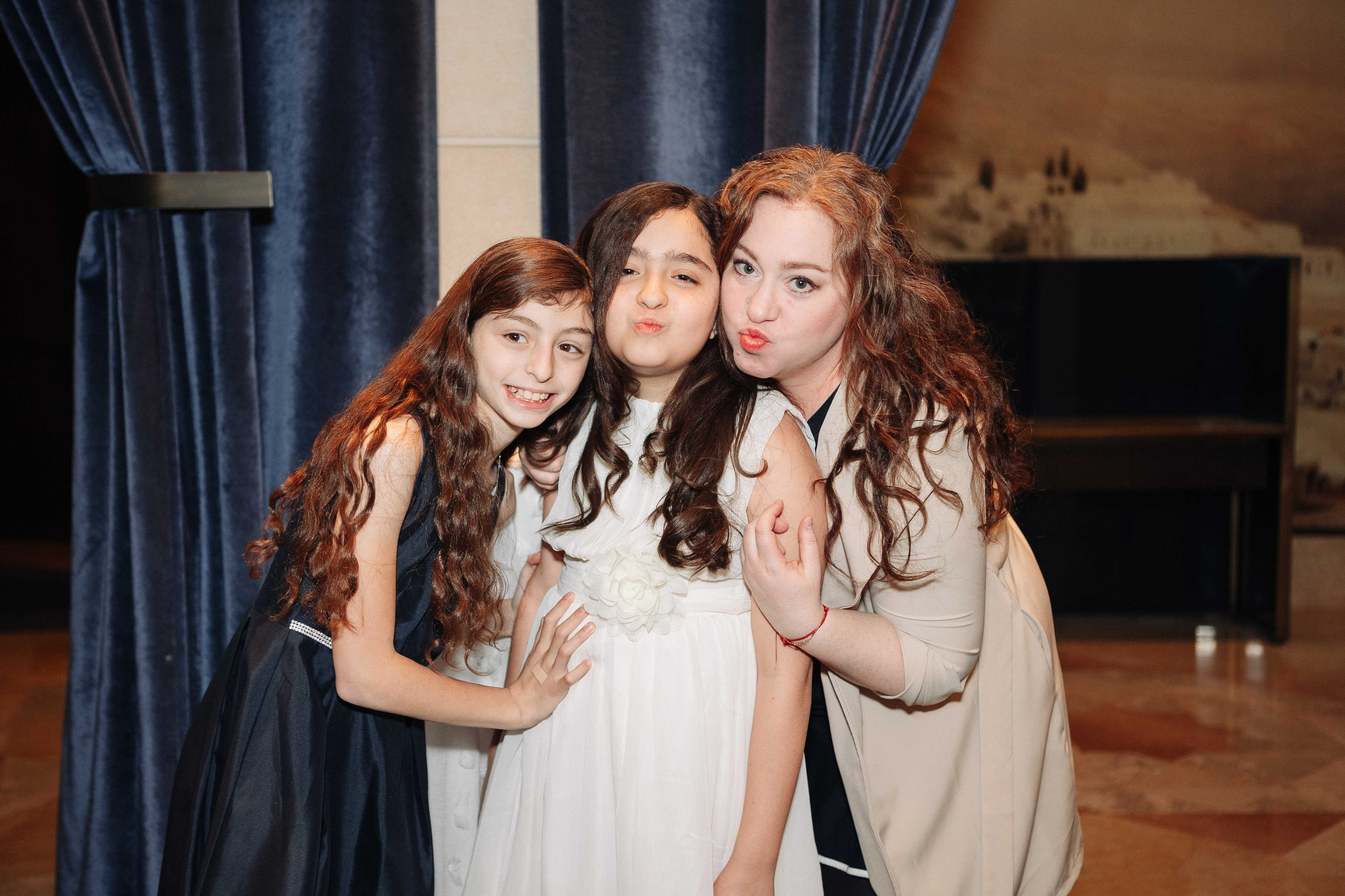 BAT MITZVAH FOR TWINS. Https://shi-photo.com/