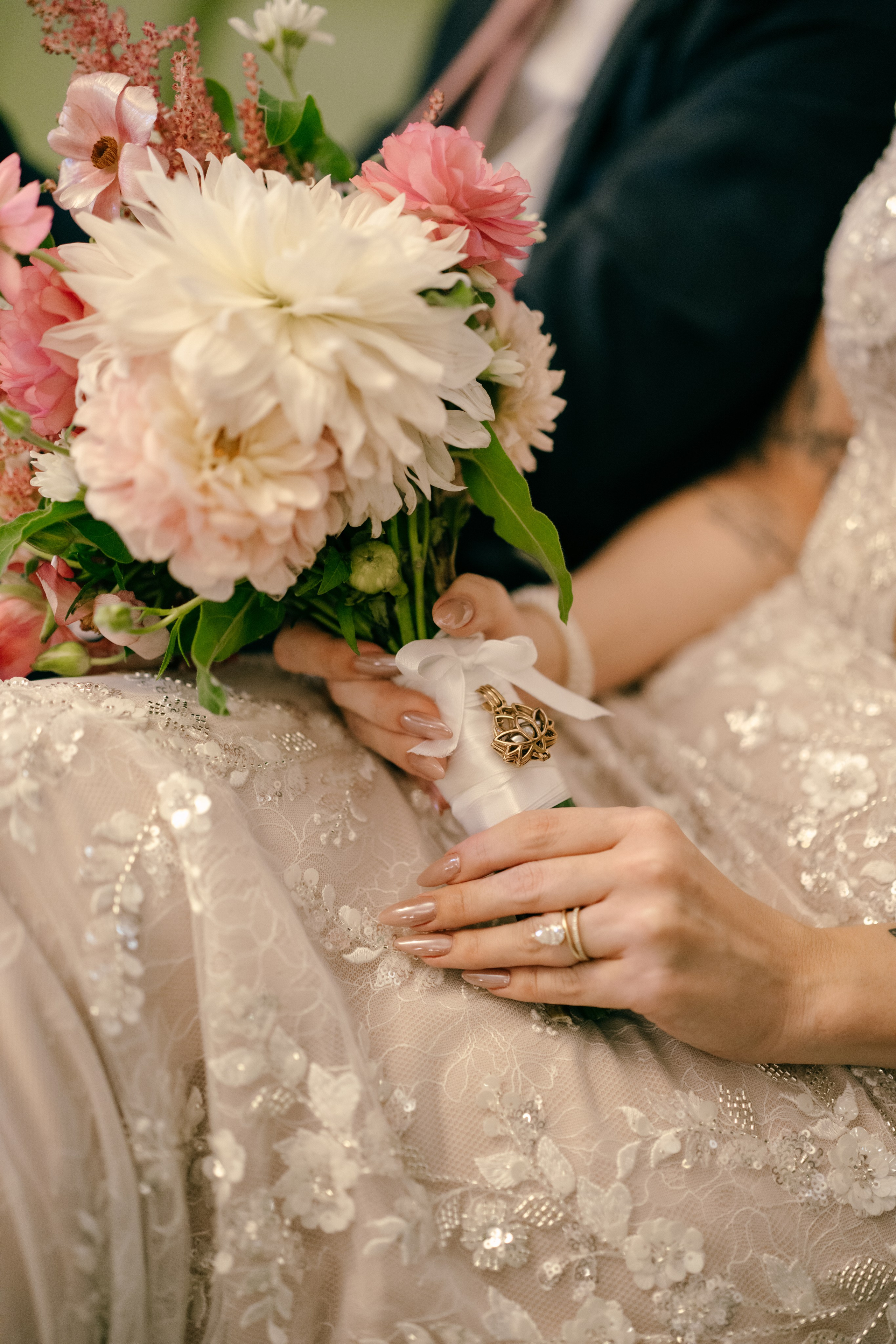 WEDDINGS/ELOPEMENTS. Ljova She Photography | This website is dedicated to wedding, couple, and proposal photography