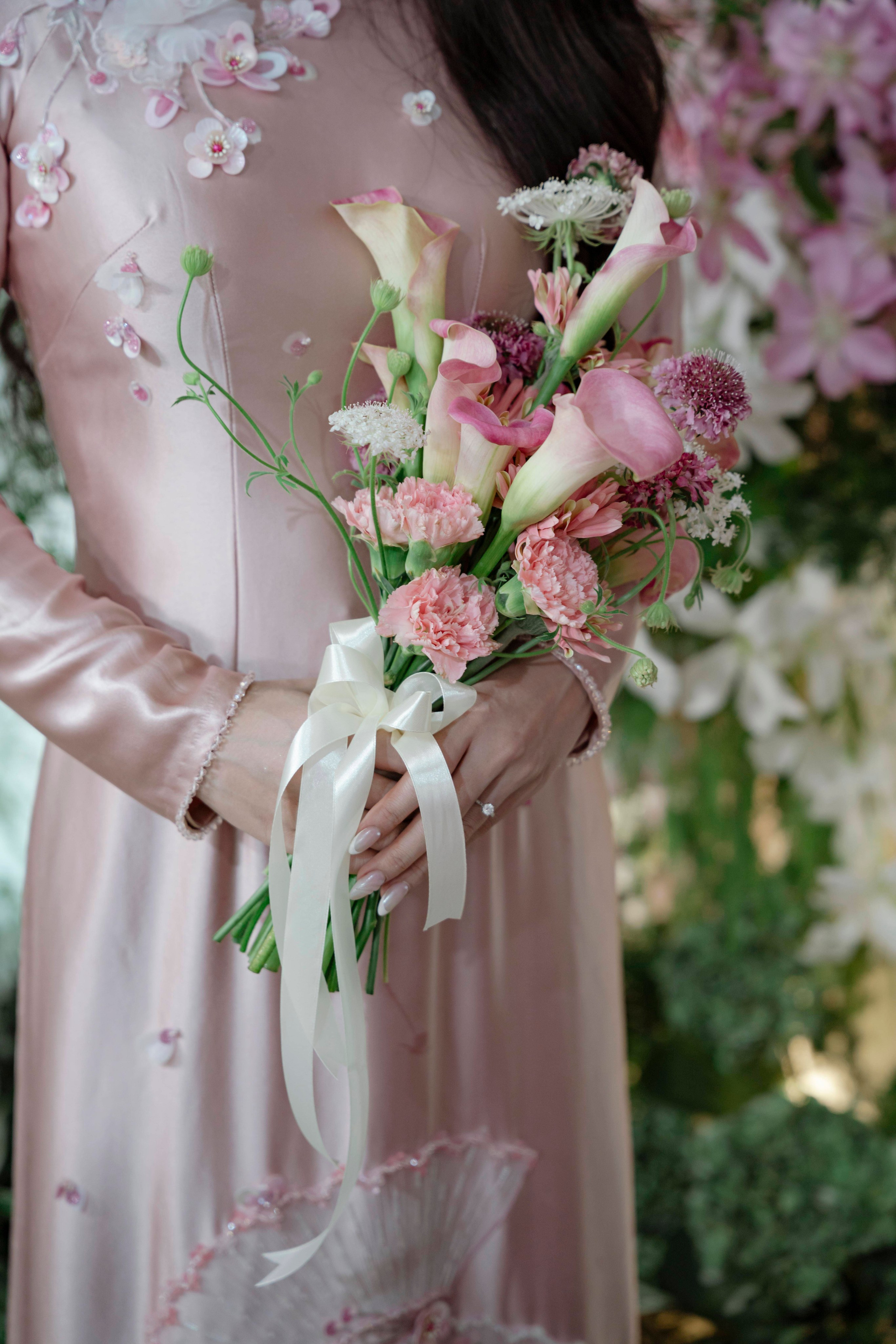 LINH & HUYEN. WEDDING PHOTOGRAPHER IN VIETNAM