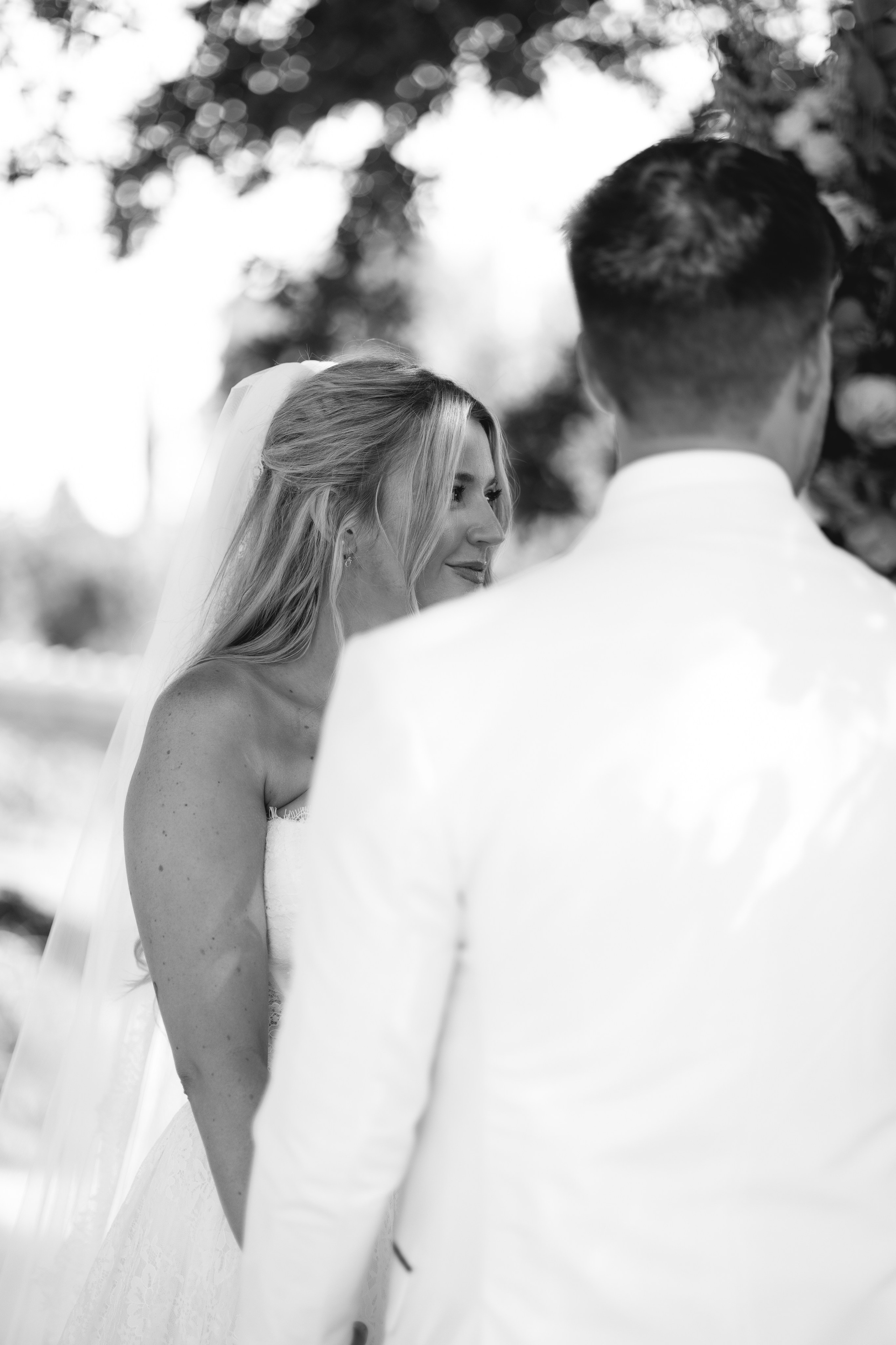 Wedding in Tuscany. Sara Luca Wedding Photographer in Italy and Europe