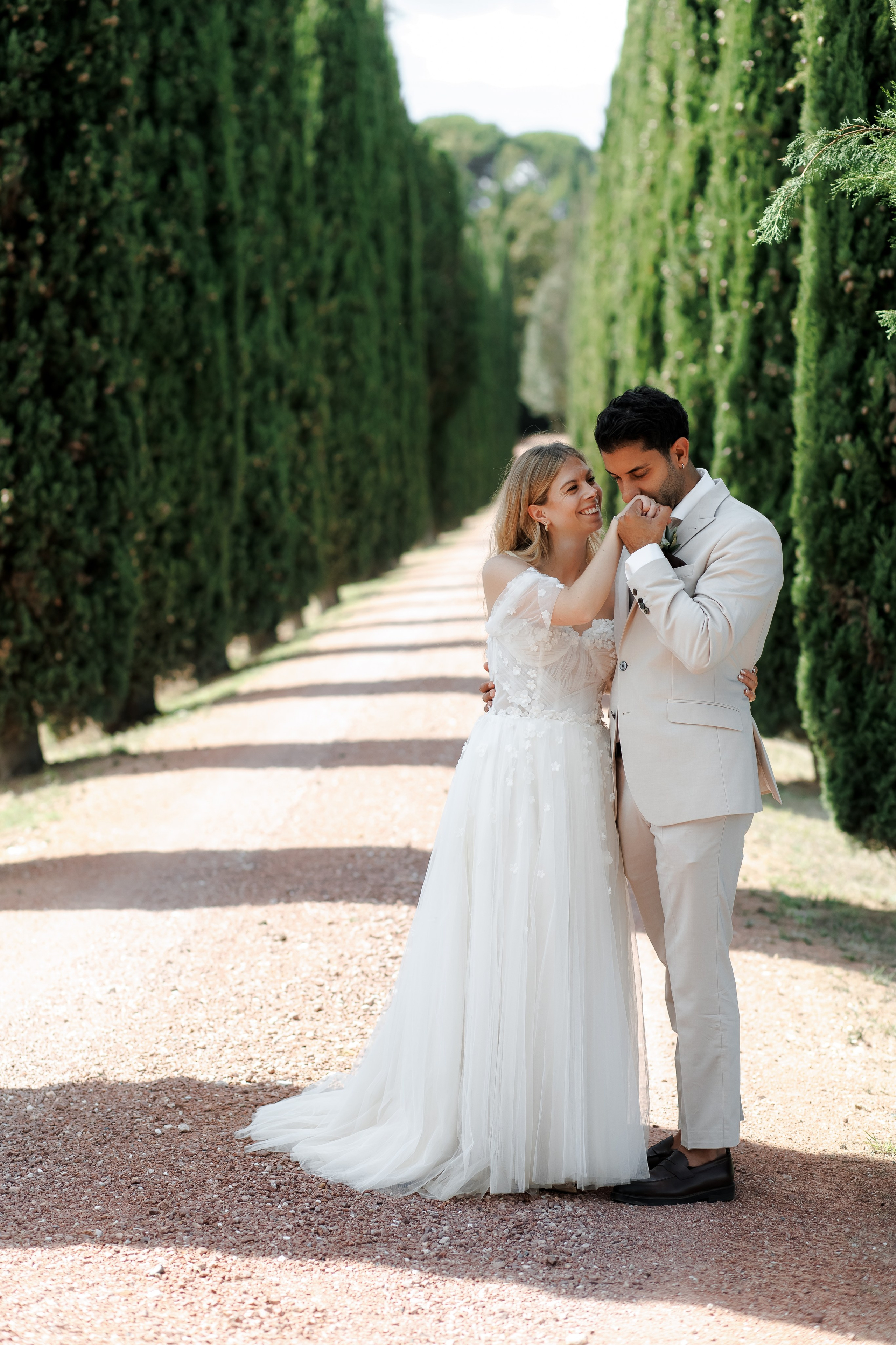 Brautpaar in Toscana beim Destination Wedding – Hochzeitsfotografin Berlin | Nataliia Schütze