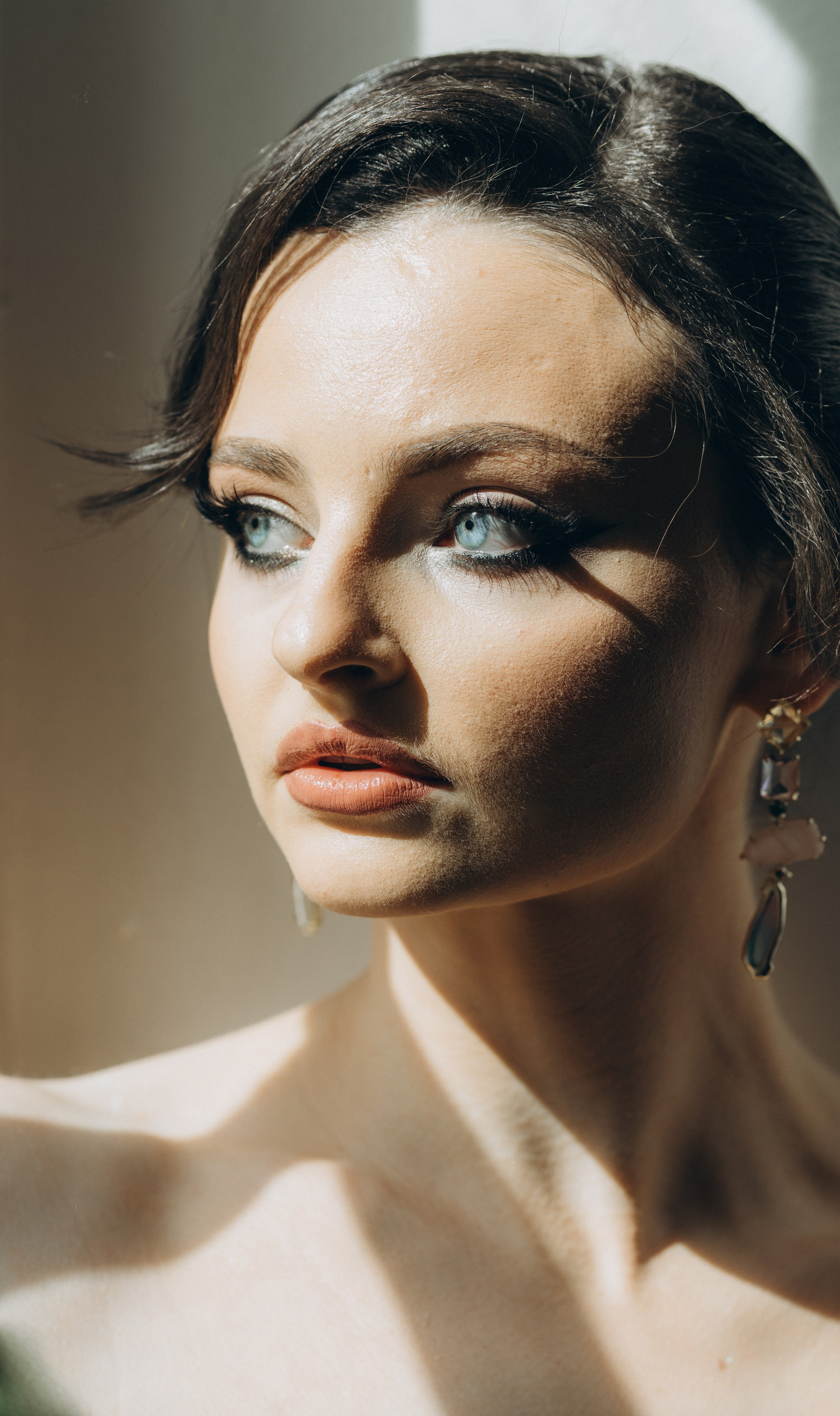 Riikka Couture, Riikka Ikäheimo, Violetta Keller, Portrait, Dancer. Wedding and potrait photographer in Helsinki Vickan O