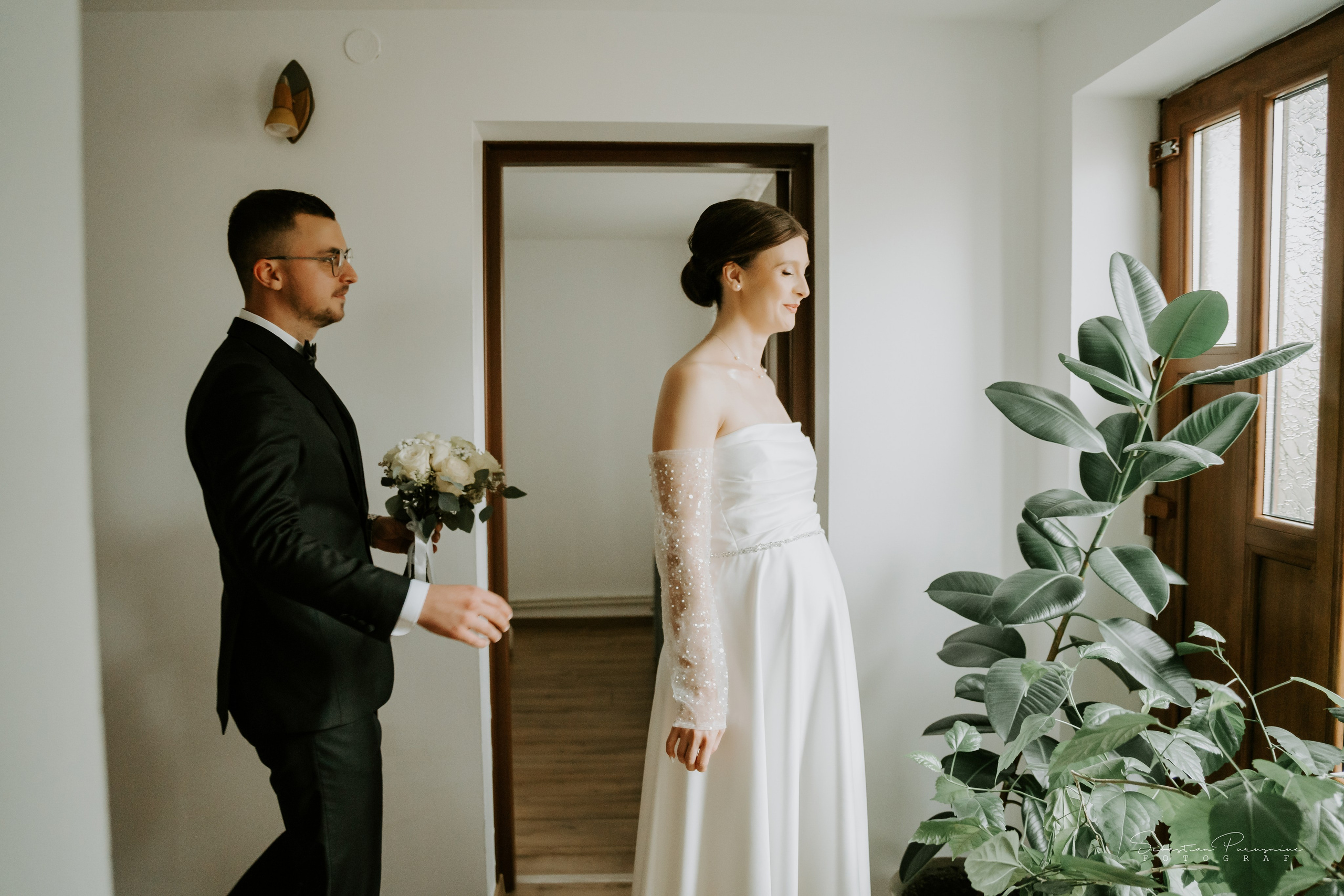 Mădălina & Alexandru. Sebastian Purusniuc Fotograf - Iasi