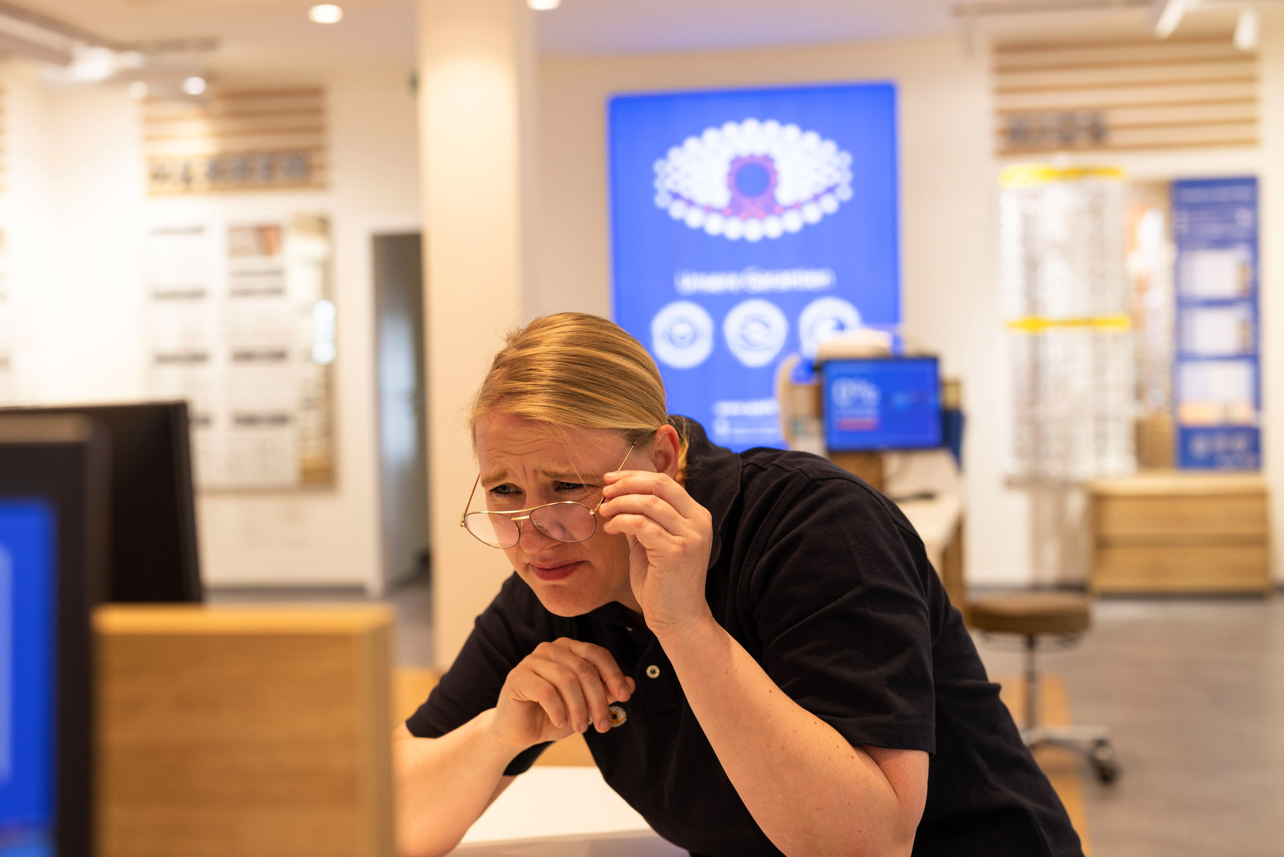 Optiker. Fotografin und Videografin im Raum Osnabrück und Emsland Alla