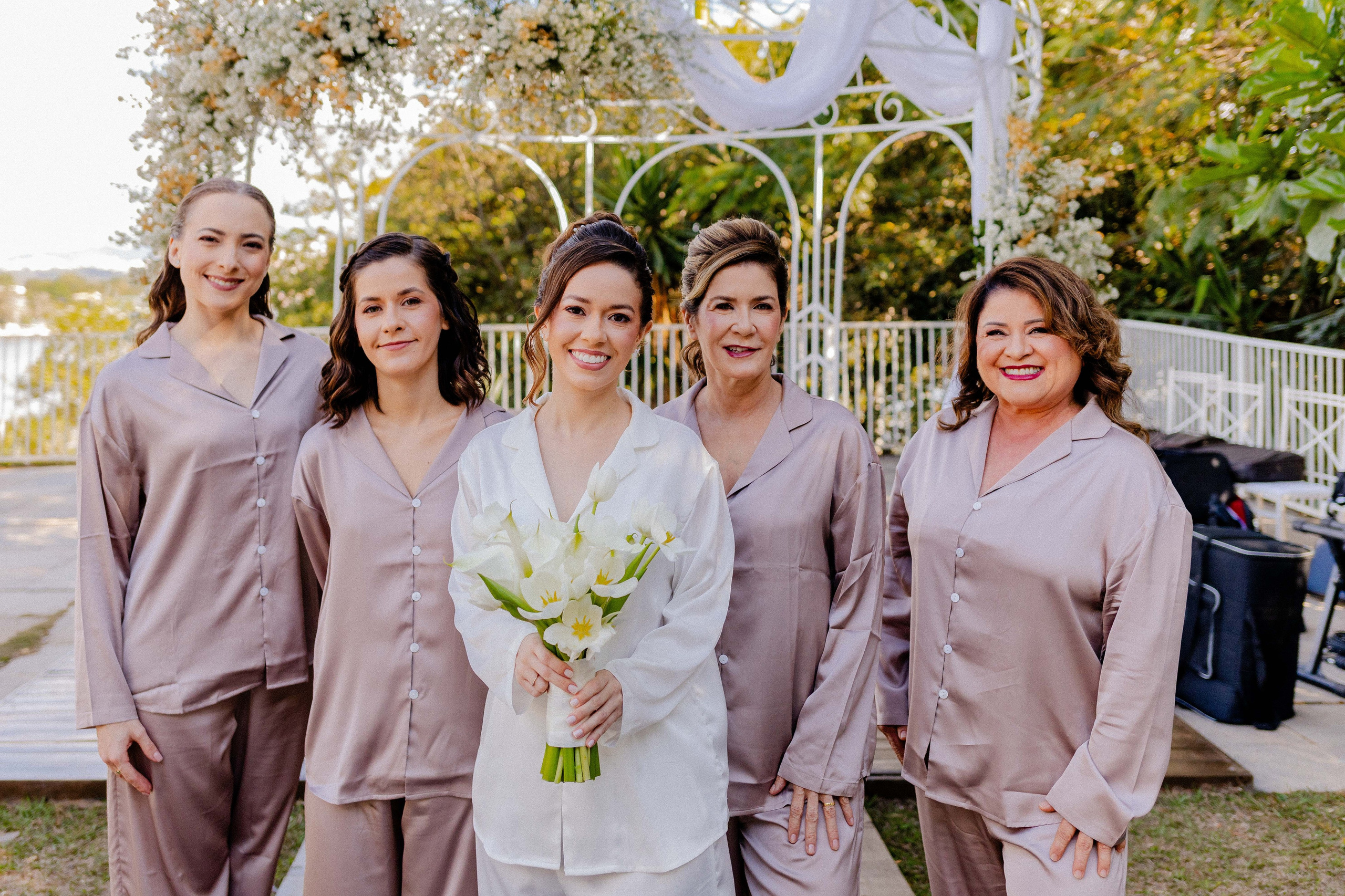 C & H — Leve, calmo e romântico. Fotografia de casamento em Belo Horizonte