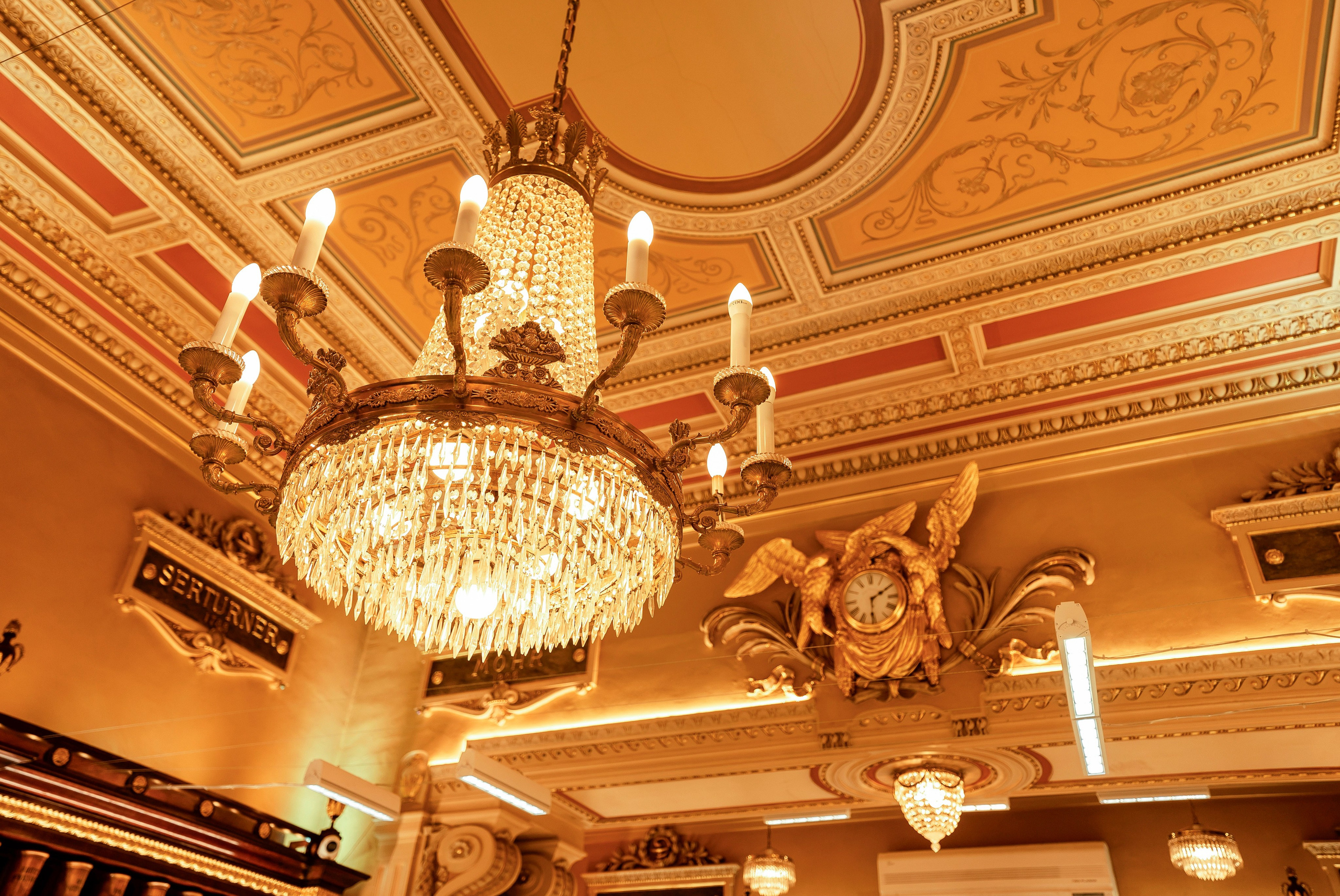 Interior photos for “Diamor Diamond”