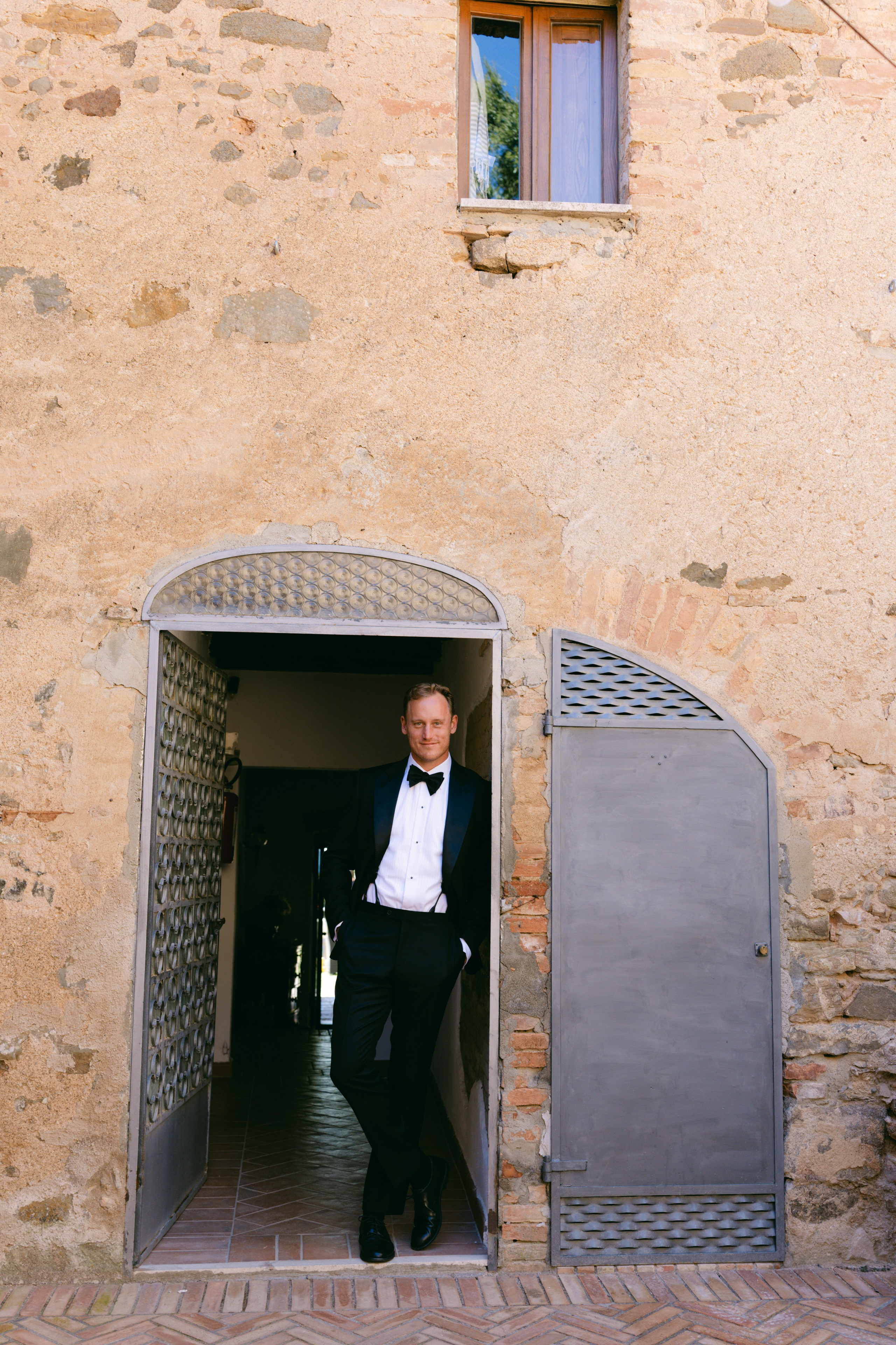 Bryar and Hayden. Sara Luca | Digital+Film wedding Photographer | Italy and Europe