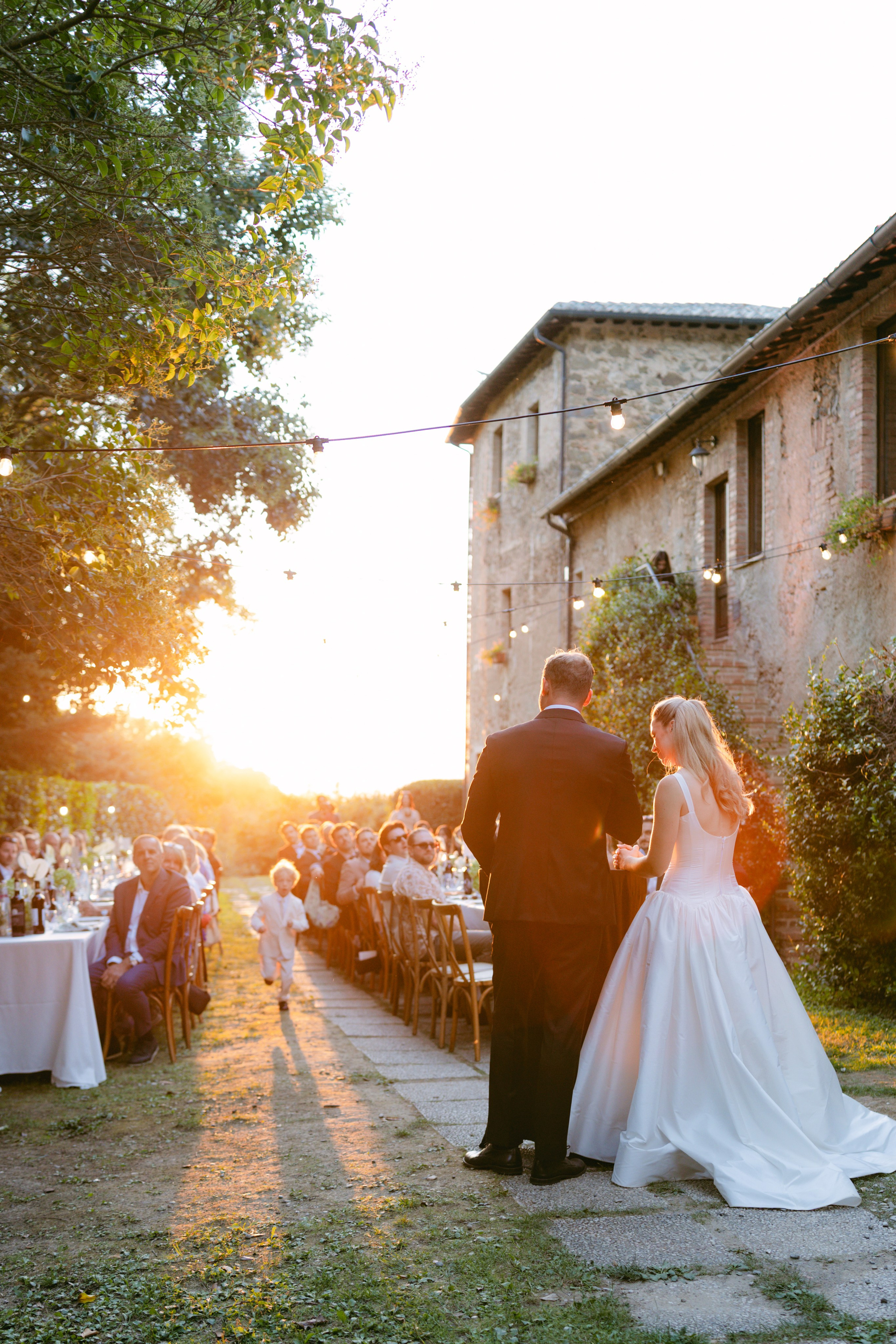 Bryar and Hayden. Sara Luca | Digital+Film wedding Photographer | Italy and Europe