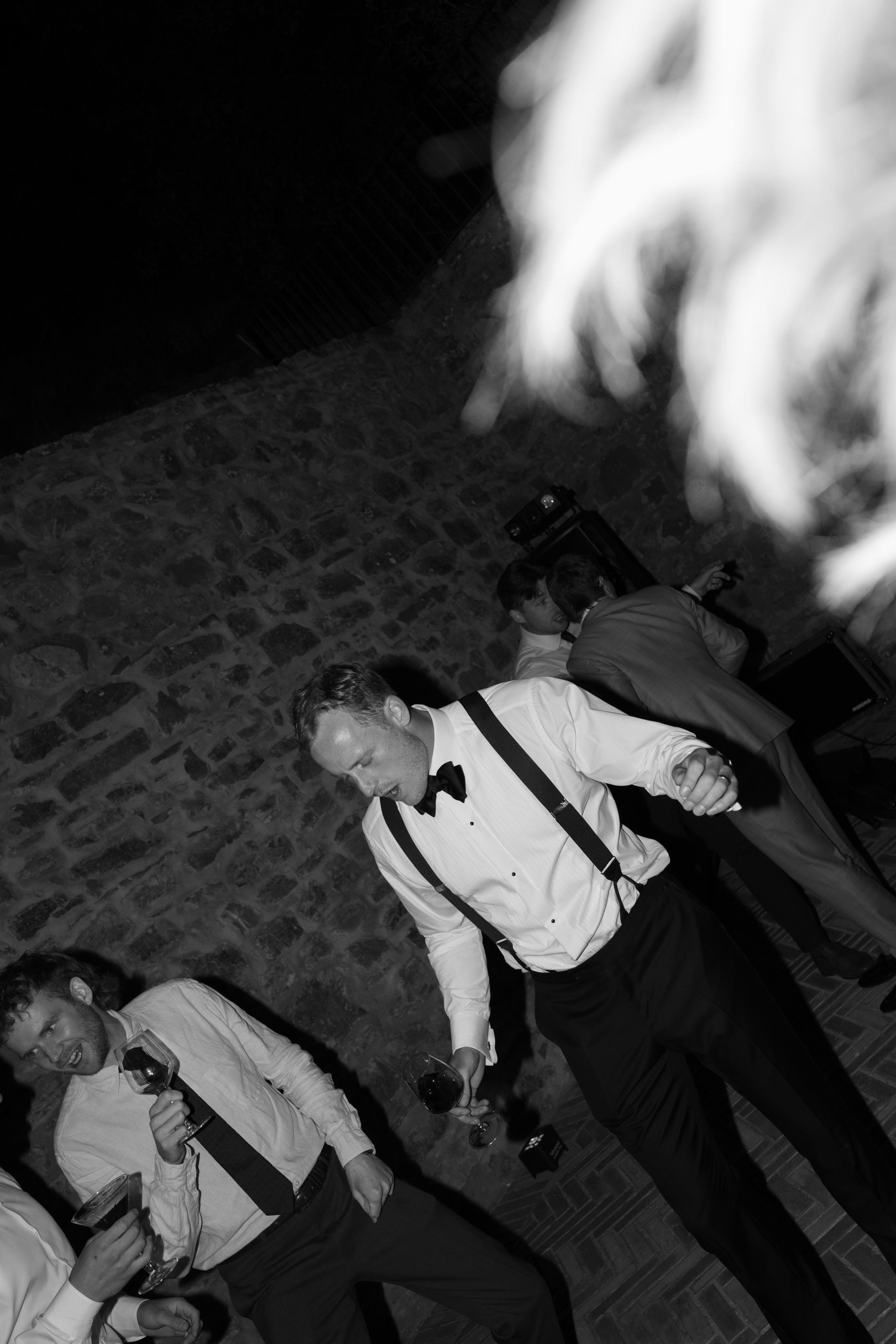 Bryar and Hayden. Sara Luca | Digital+Film wedding Photographer | Italy and Europe