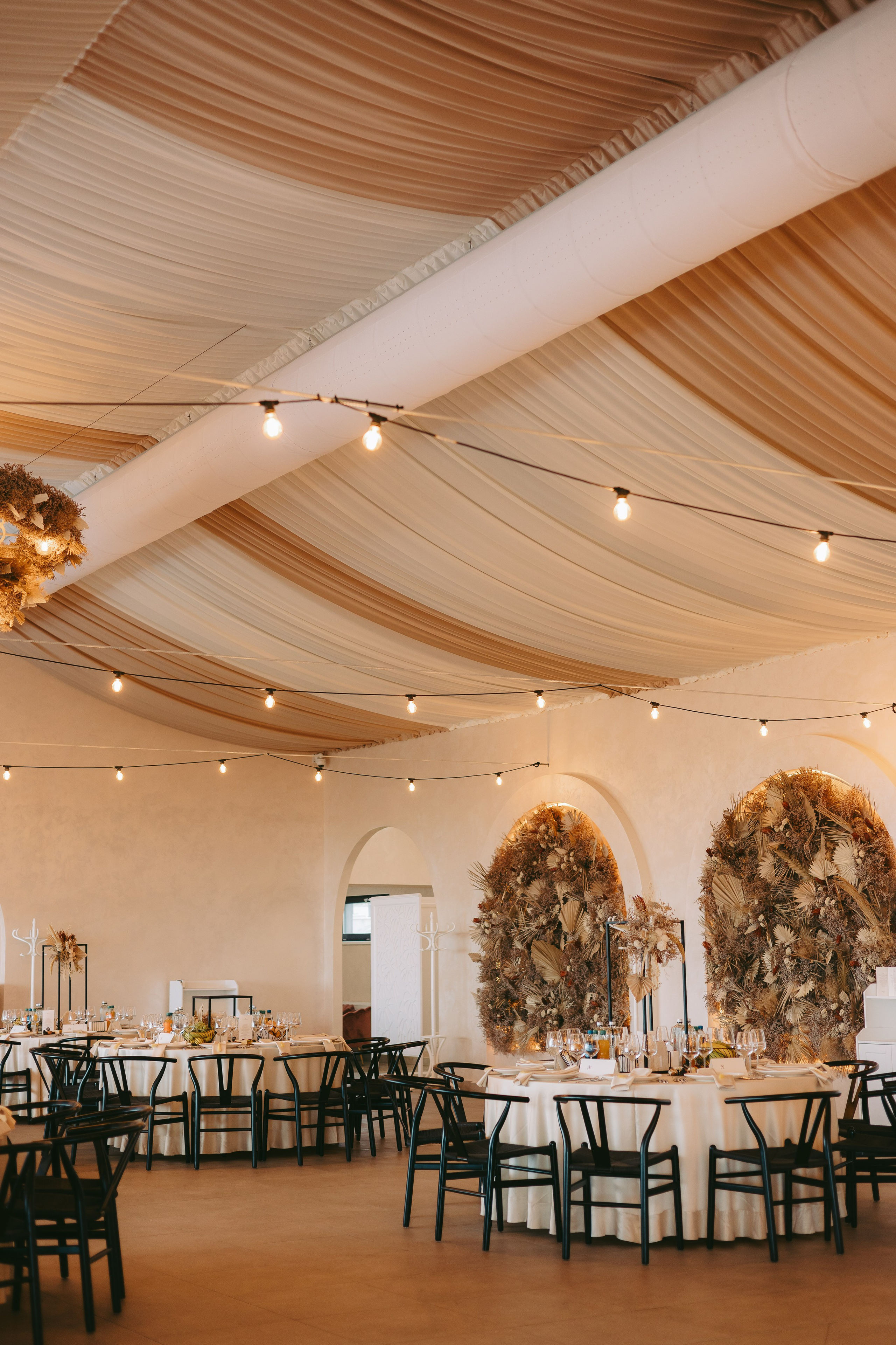 Beatrice and Andrei. Sara Luca Wedding Photographer in Italy and Europe