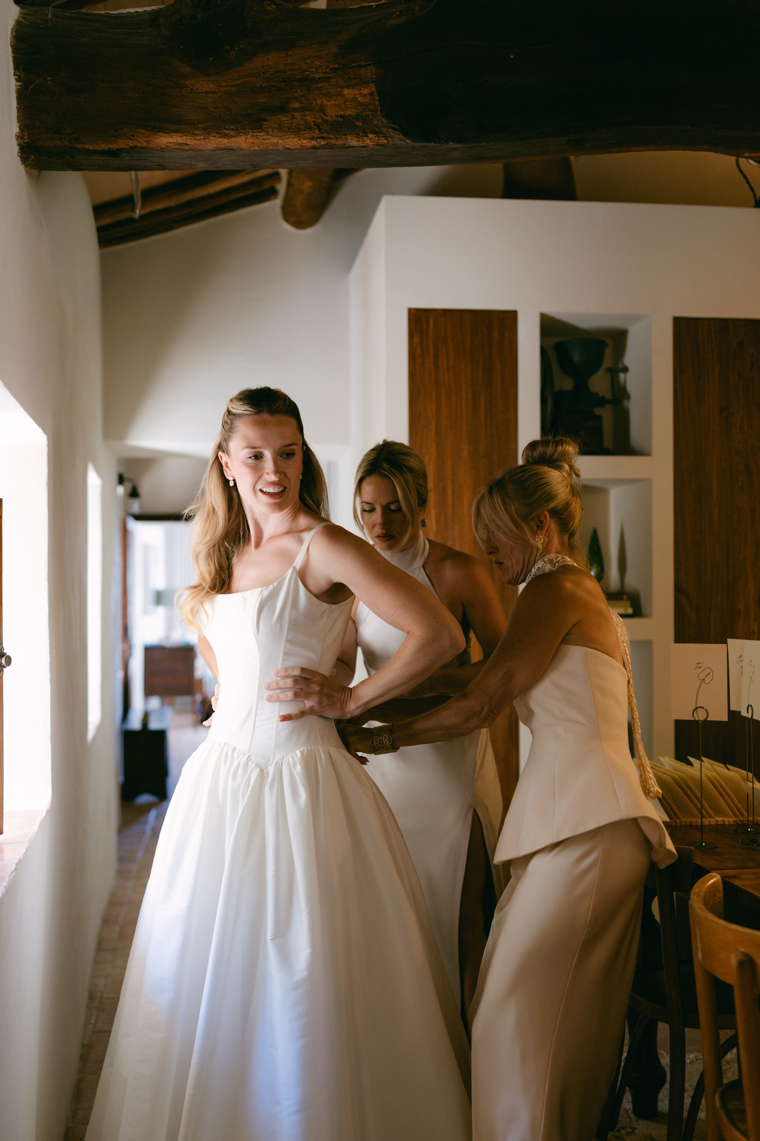 Bryar and Hayden. Sara Luca | Digital+Film wedding Photographer | Italy and Europe