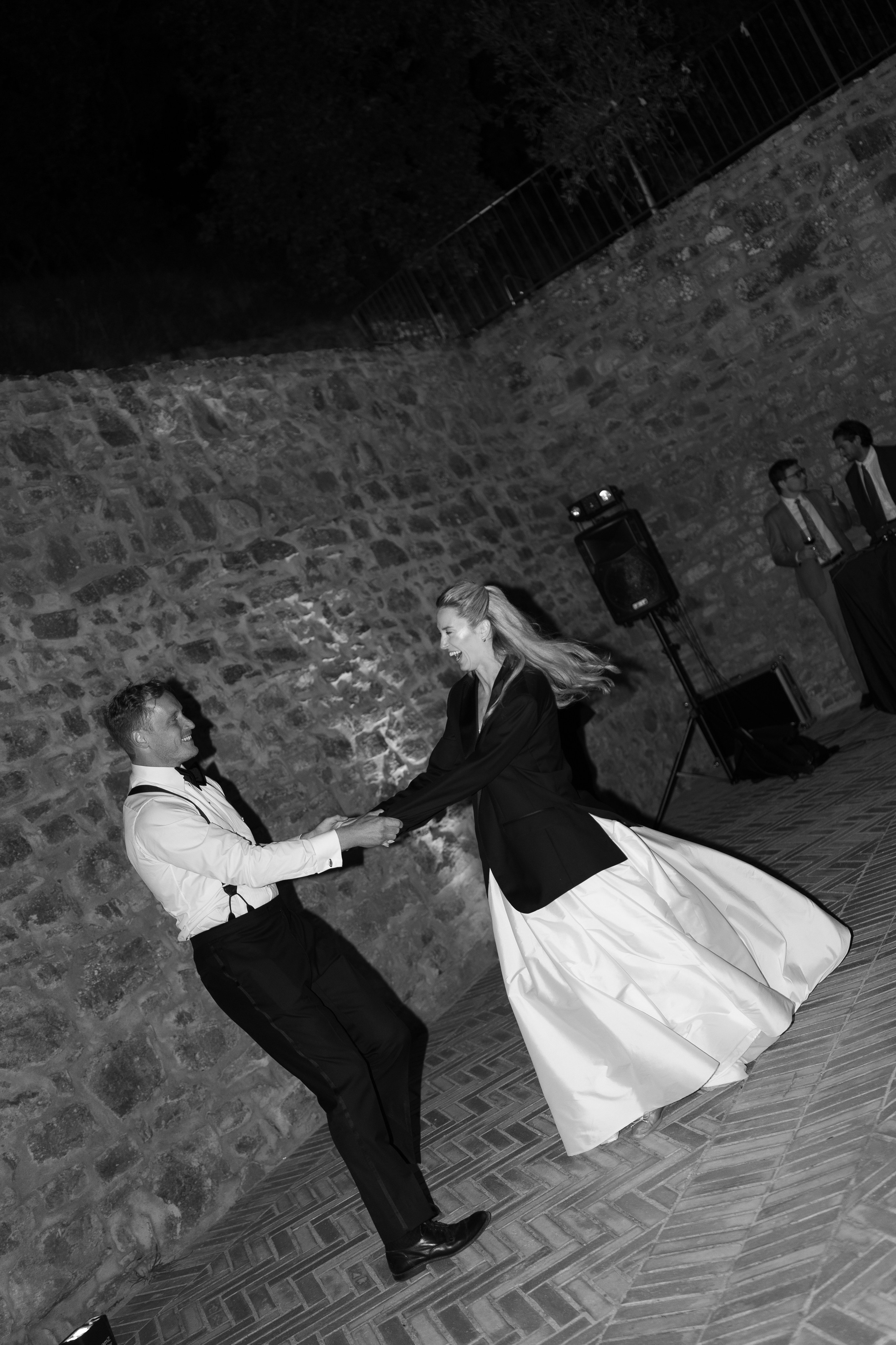 Bryar and Hayden. Sara Luca | Digital+Film wedding Photographer | Italy and Europe