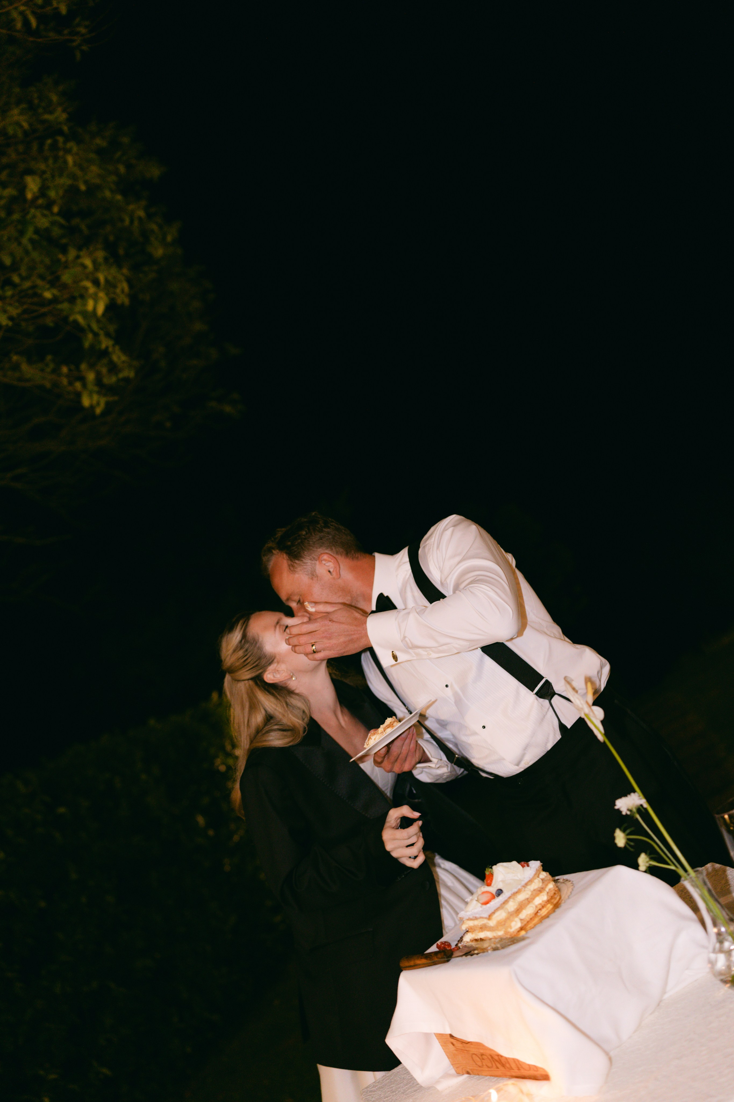 Bryar and Hayden. Sara Luca | Digital+Film wedding Photographer | Italy and Europe