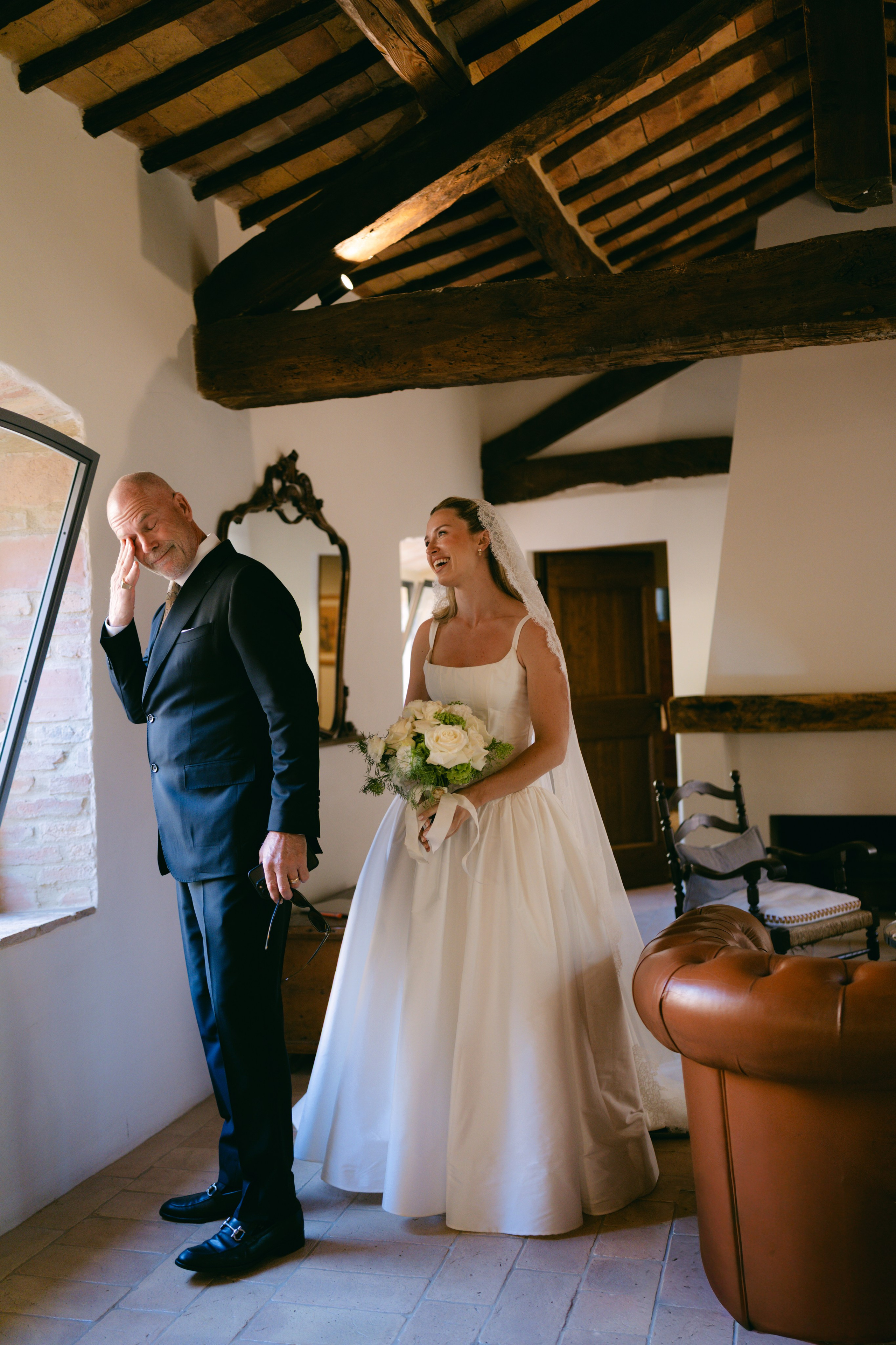Bryar and Hayden. Sara Luca | Digital+Film wedding Photographer | Italy and Europe