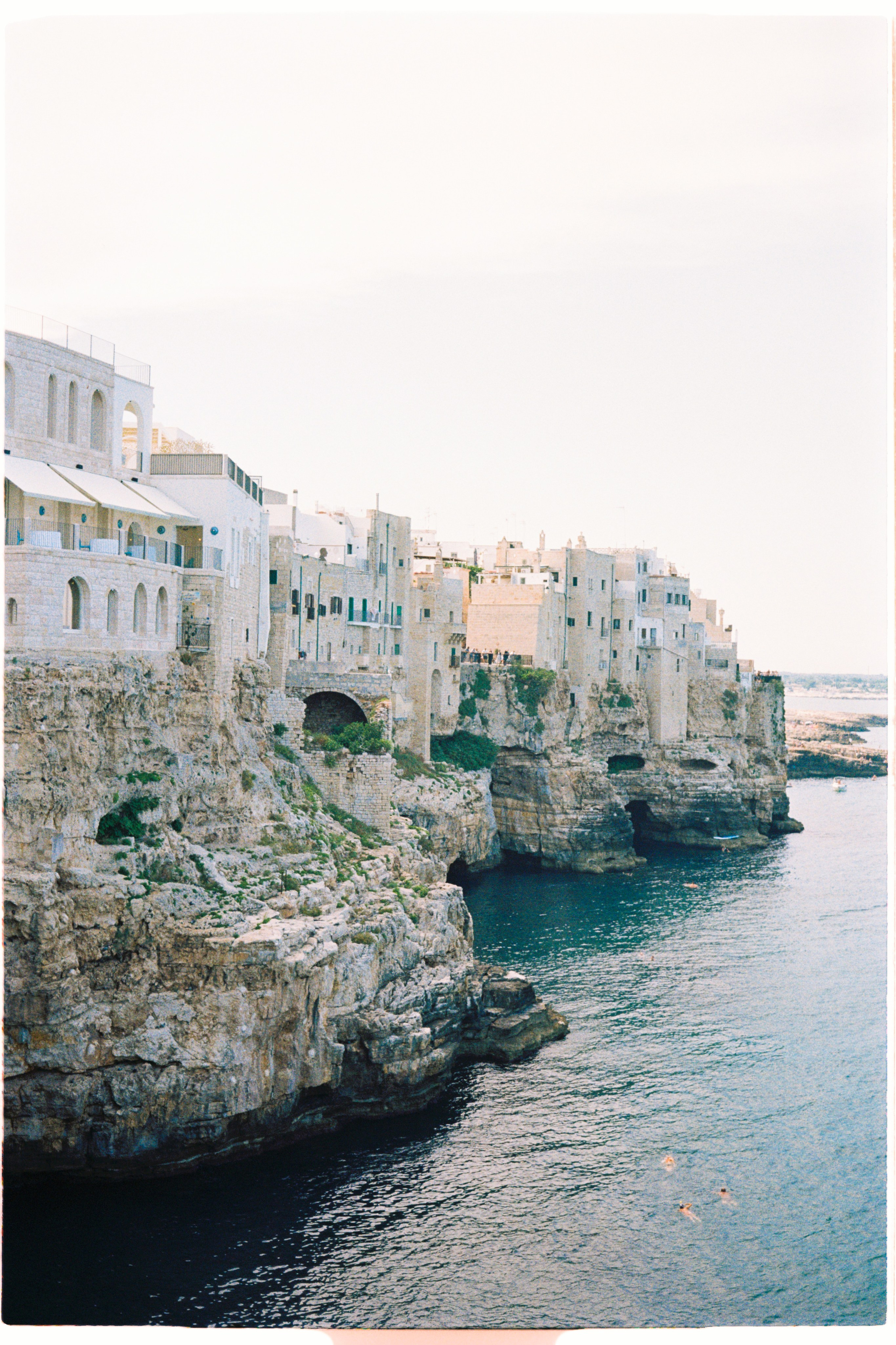 Wedding Photographer in Itally and Europe. Sara Luca Wedding Photographer in Italy and Europe