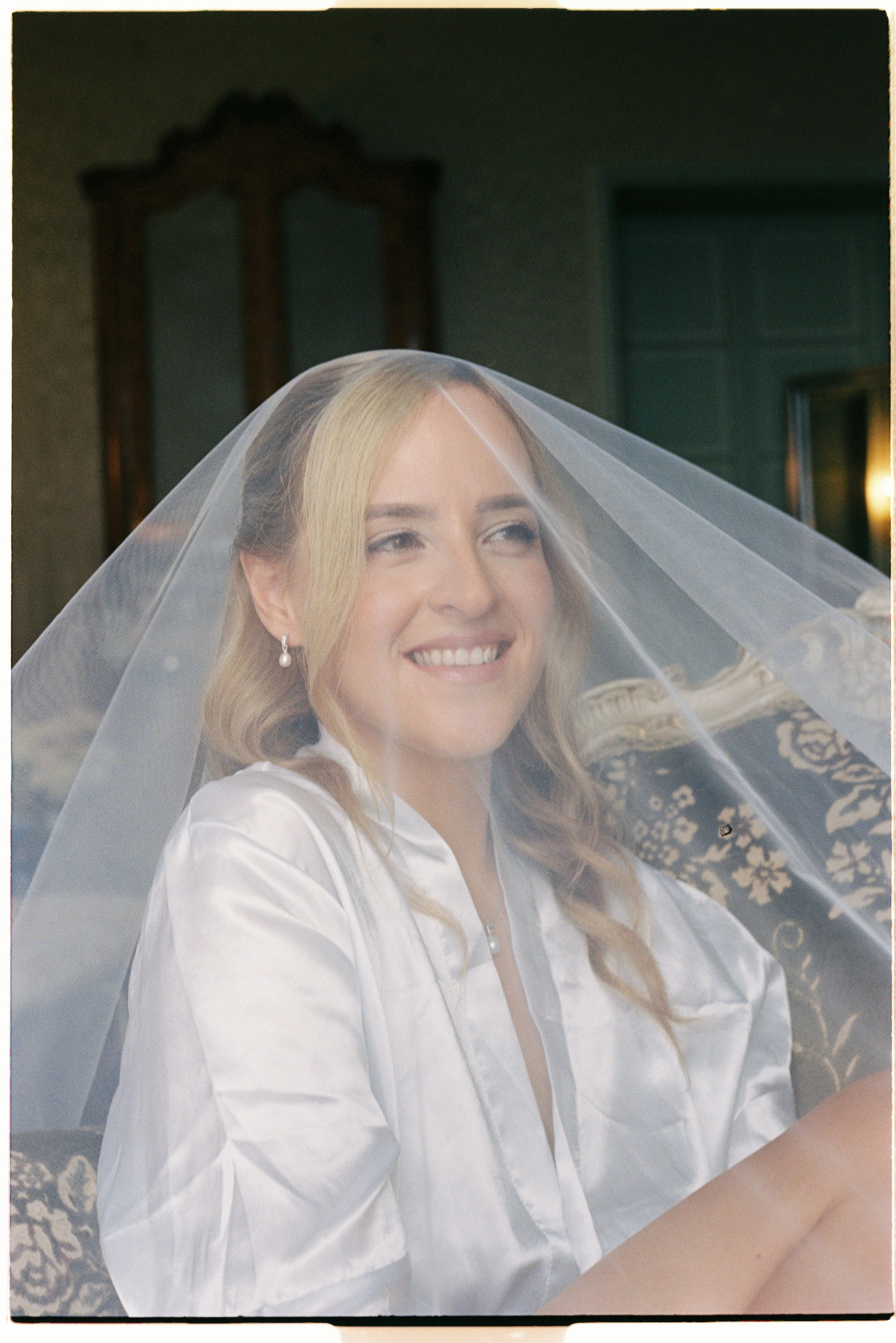 Sara Luca | Digital+Film wedding Photographer | Italy and Europe